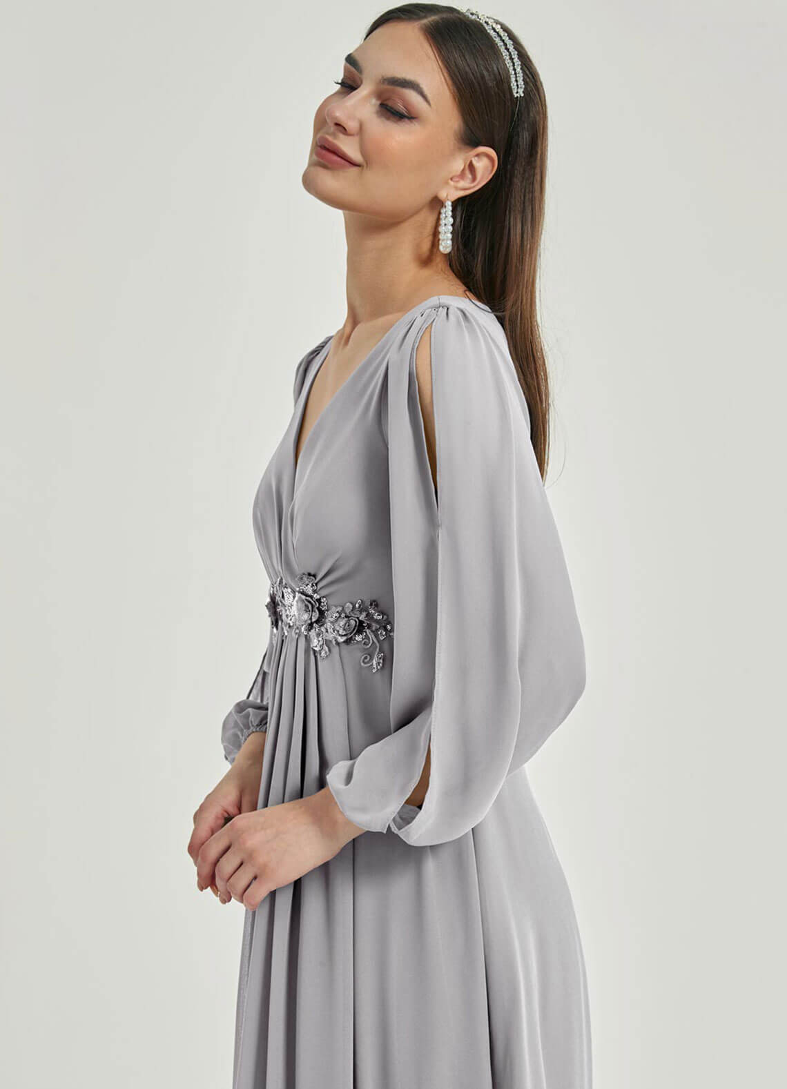 Elegant Dolphin Grey V-Neck Long Slit Sleeve Pleated Flowy Chiffon Formal Evening Dress for Women - Perfect for Weddings, Proms, and Special Occasions