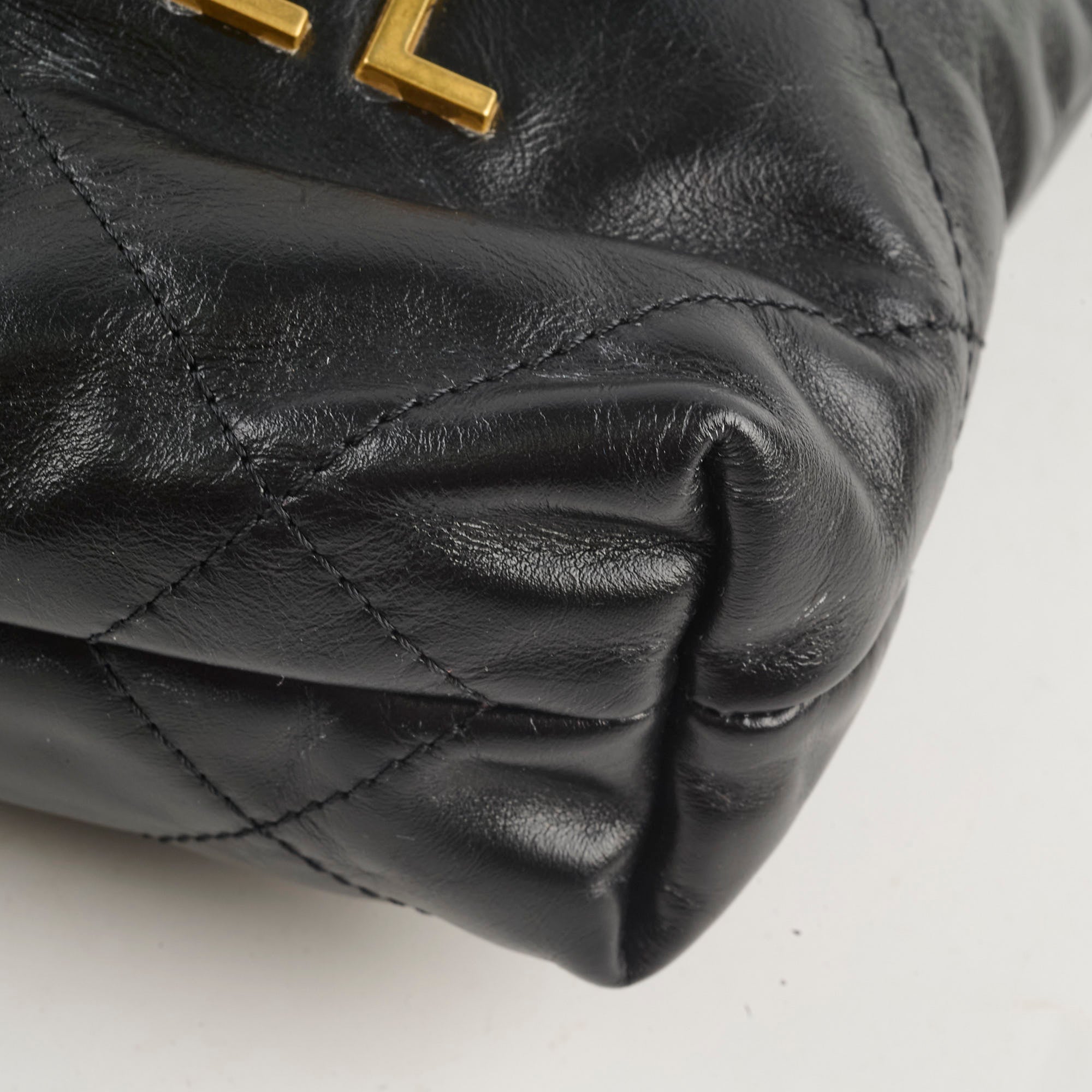 Original Chanel Mini 22 Bag Black with Microchip - Luxury Designer Crossbody Purse for Women, Perfect for Parties, Date Nights & Everyday Use