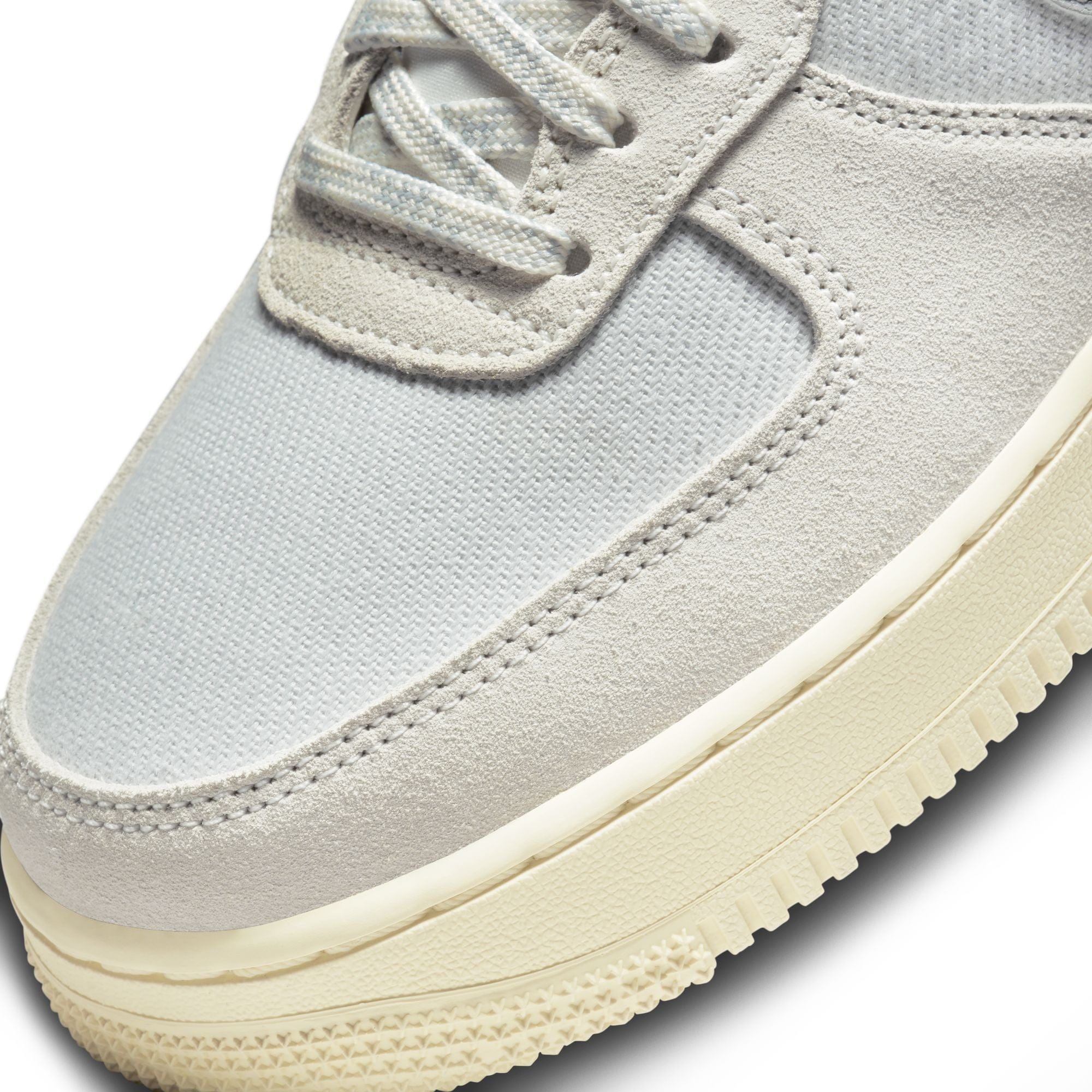 Nike Air Force 1 '07 LV8 Sneakers - Men's/Women's White Leather Basketball Shoes - Perfect for Casual Wear, Street Style & Sneaker Collection