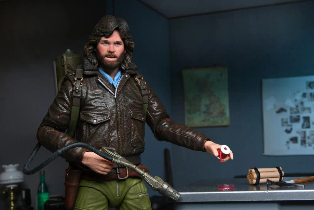 NECA The Thing Ultimate MacReady V2 Action Figure - Station Survival Edition - Collectible Horror Movie Toy for Fans & Display
