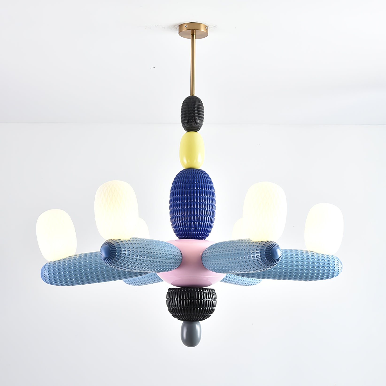 Elegant Balloon Chandelier for Party Decorations - Perfect for Weddings, Birthdays & Baby Showers - Durable & Stylish Ceiling Decoration
