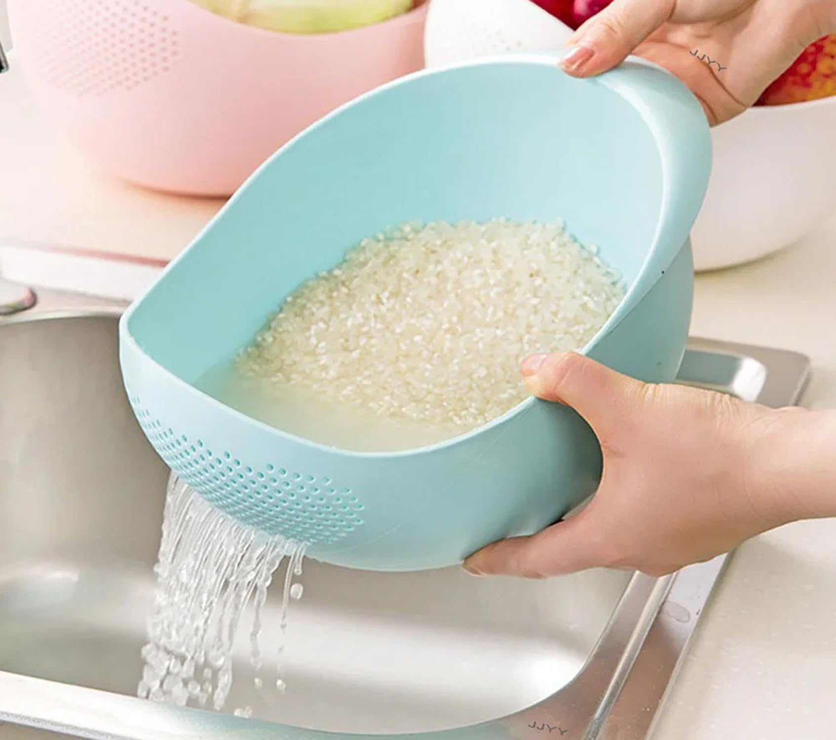 MosQuick® Large Stainless Steel Rice Strainer & Colander - Kitchen Sieve for Washing Vegetables, Fruits, Pasta & Rice | Perfect for Draining, Rinsing & Food Prep