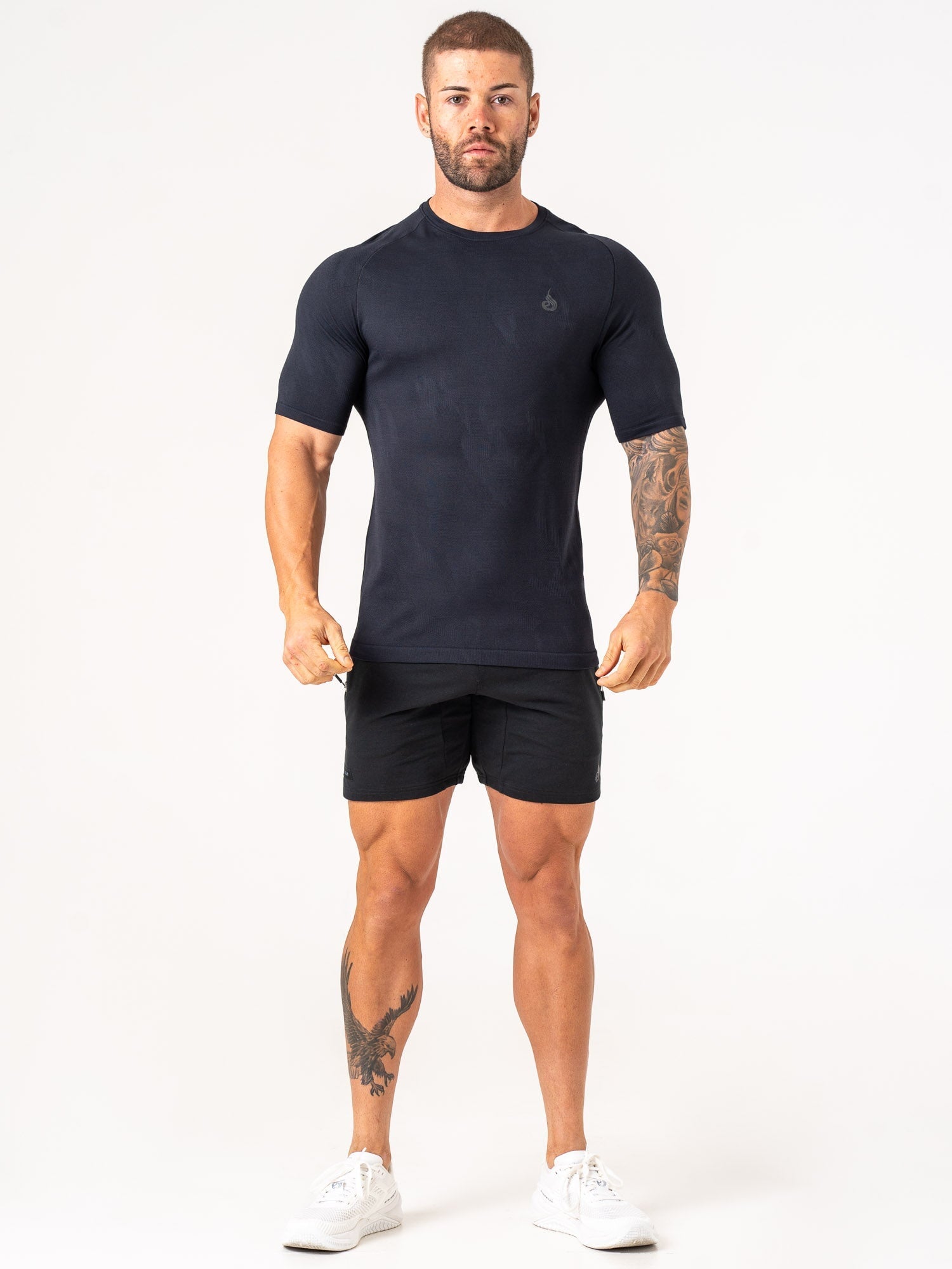 Aero Core Seamless T-Shirt for Men - Soft Comfortable Black Cotton Tee - Perfect for Gym, Workout & Casual Wear