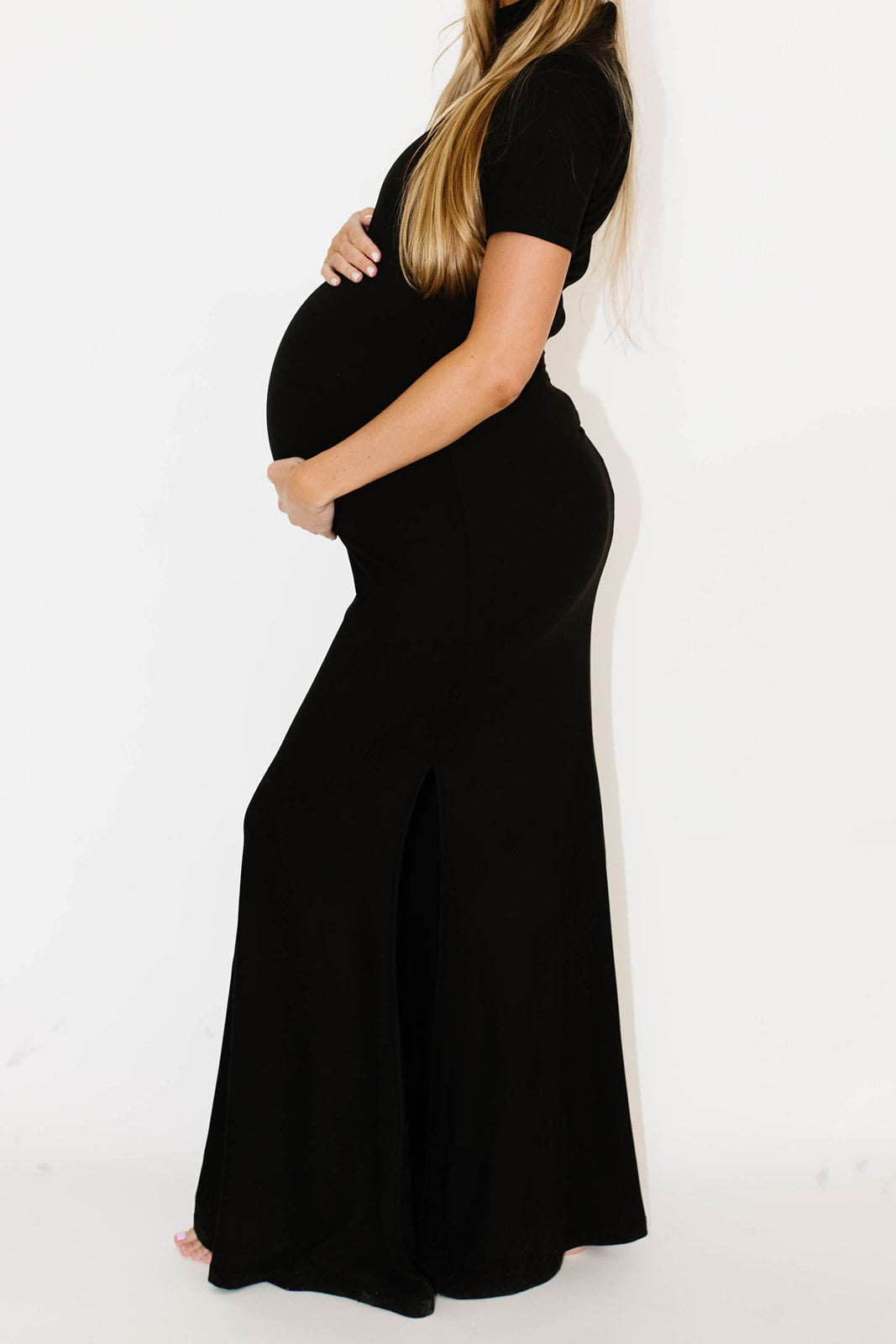 Ellis Maxi Dress in Black - Bump Friendly Maternity Dress for Women | Comfortable & Stylish Pregnancy Wear for Casual Outings, Baby Showers & Special Occasions