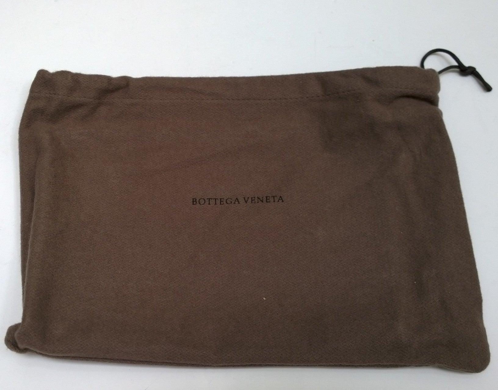Bottega Veneta Intrecciato Woven Leather Clutch Bag - Blue Luxury Crossbody Pouch Purse for Women | Perfect for Evening Parties, Weddings & Special Occasions