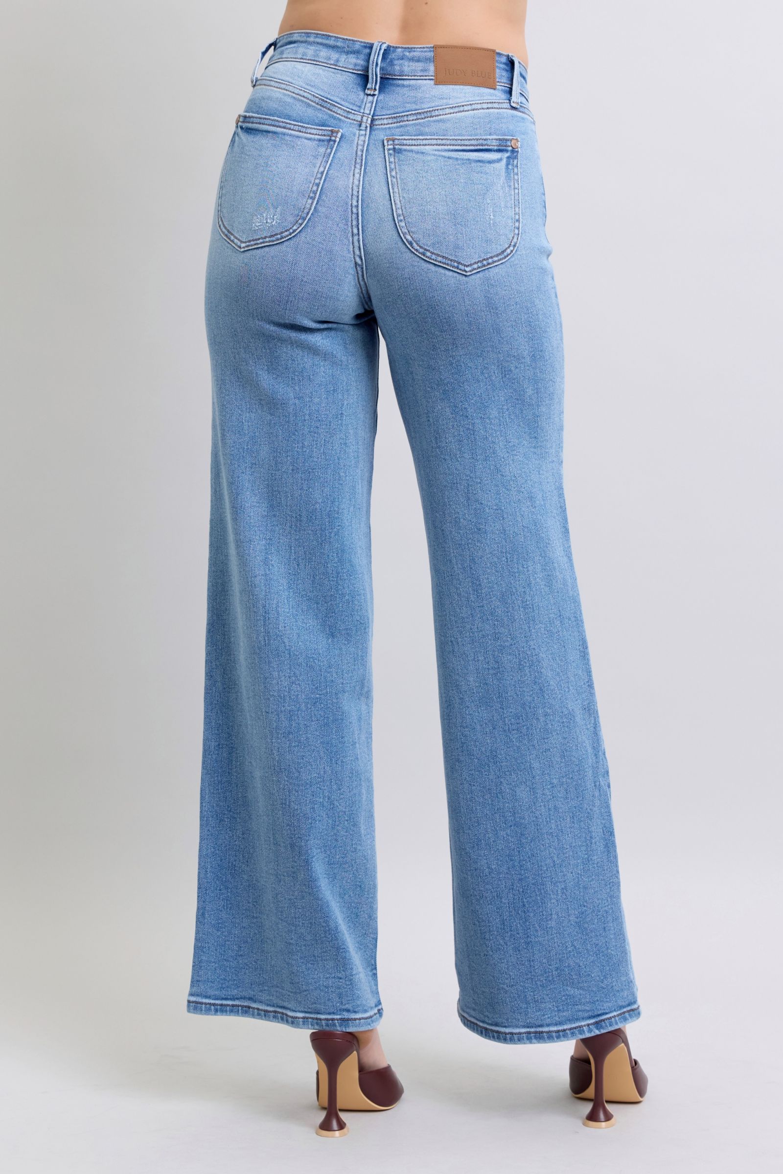 Judy Blue Women's High Waist Wide Leg Jeans with Pockets - Comfortable Stretch Denim for Casual Wear & Everyday Outfits