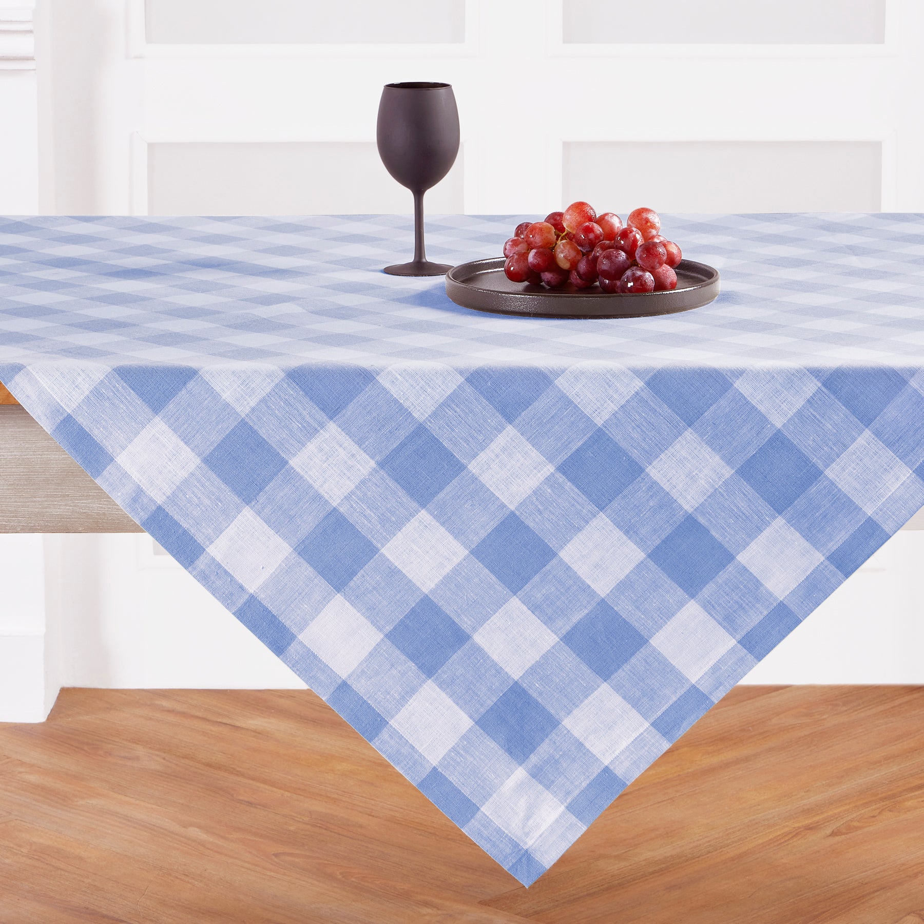 Buffalo Check Table Throw - Soft and Durable Plaid Table Cover for Kitchen, Dining Room, and Picnic - Perfect for Holiday Decor and Outdoor Gatherings