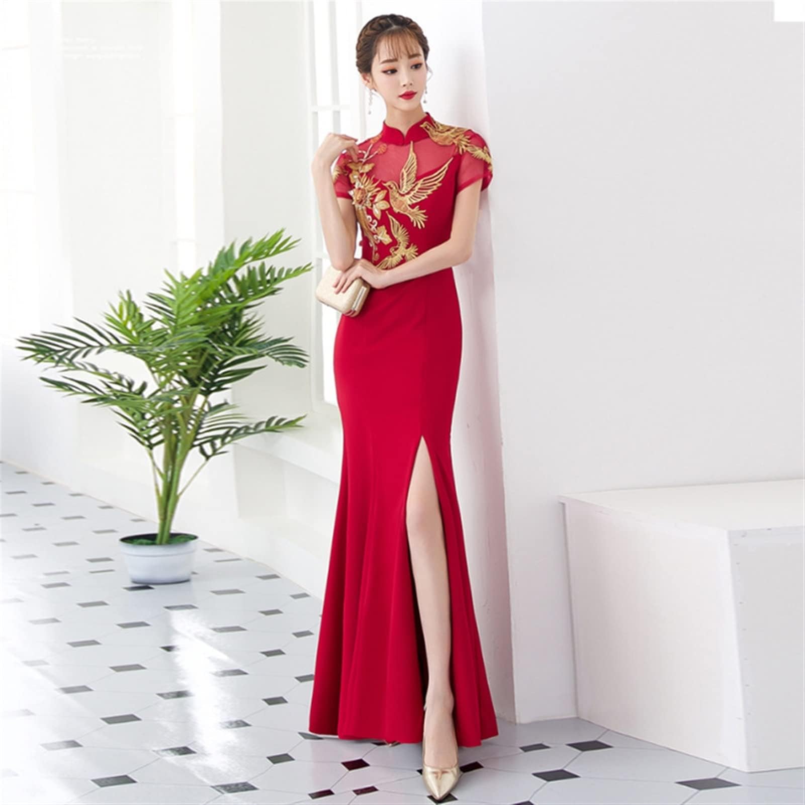 Elegant Red Traditional Chinese Qipao Wedding Dress - Embroidered Cheongsam Gown for Brides, Evening Party & Special Occasions (Red, XXL) | Perfect for Weddings, Cultural Events & Formal Gatherings