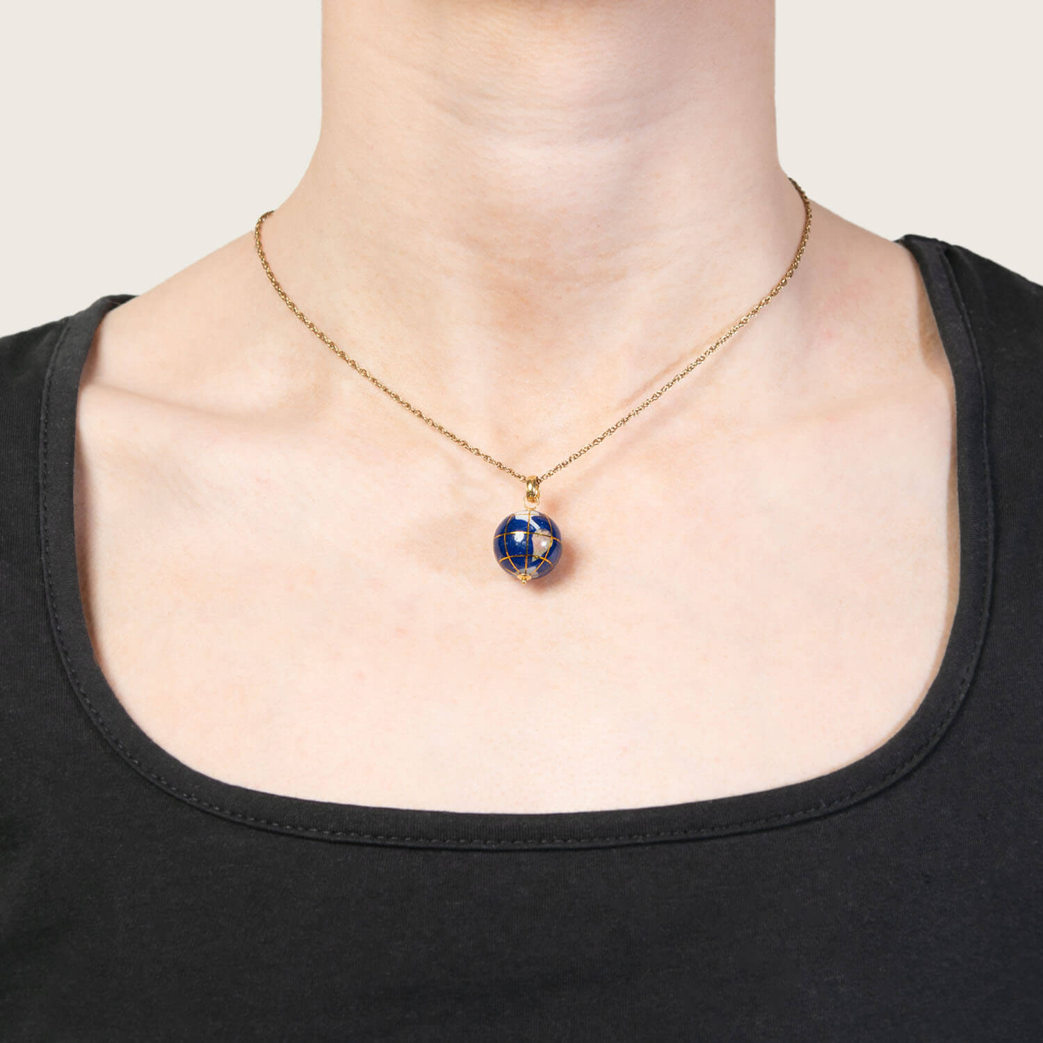 Vintage 14K Gold Enamel & Inlaid Stone World Globe Charm Pendant - Perfect for Necklaces, Bracelets & Travel-Themed Jewelry Gifts