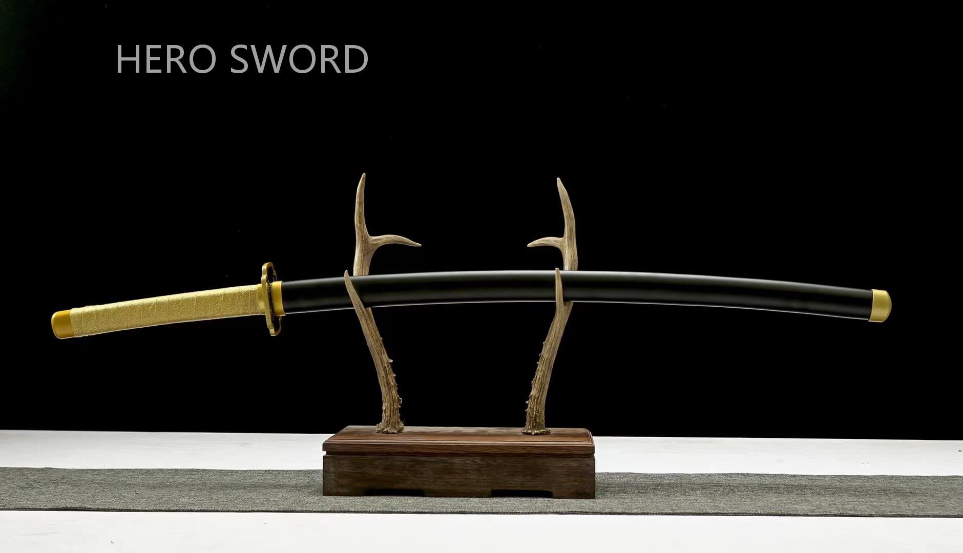 Handmade Demon Slayer Katana Sword - 1060 Carbon Steel Full Tang Samurai Sword with Sharp Blade - Japanese Anime Cosplay Weapon for Collectors & Martial Arts Training - Perfect for Cosplay, Display, and Anime Enthusiasts
