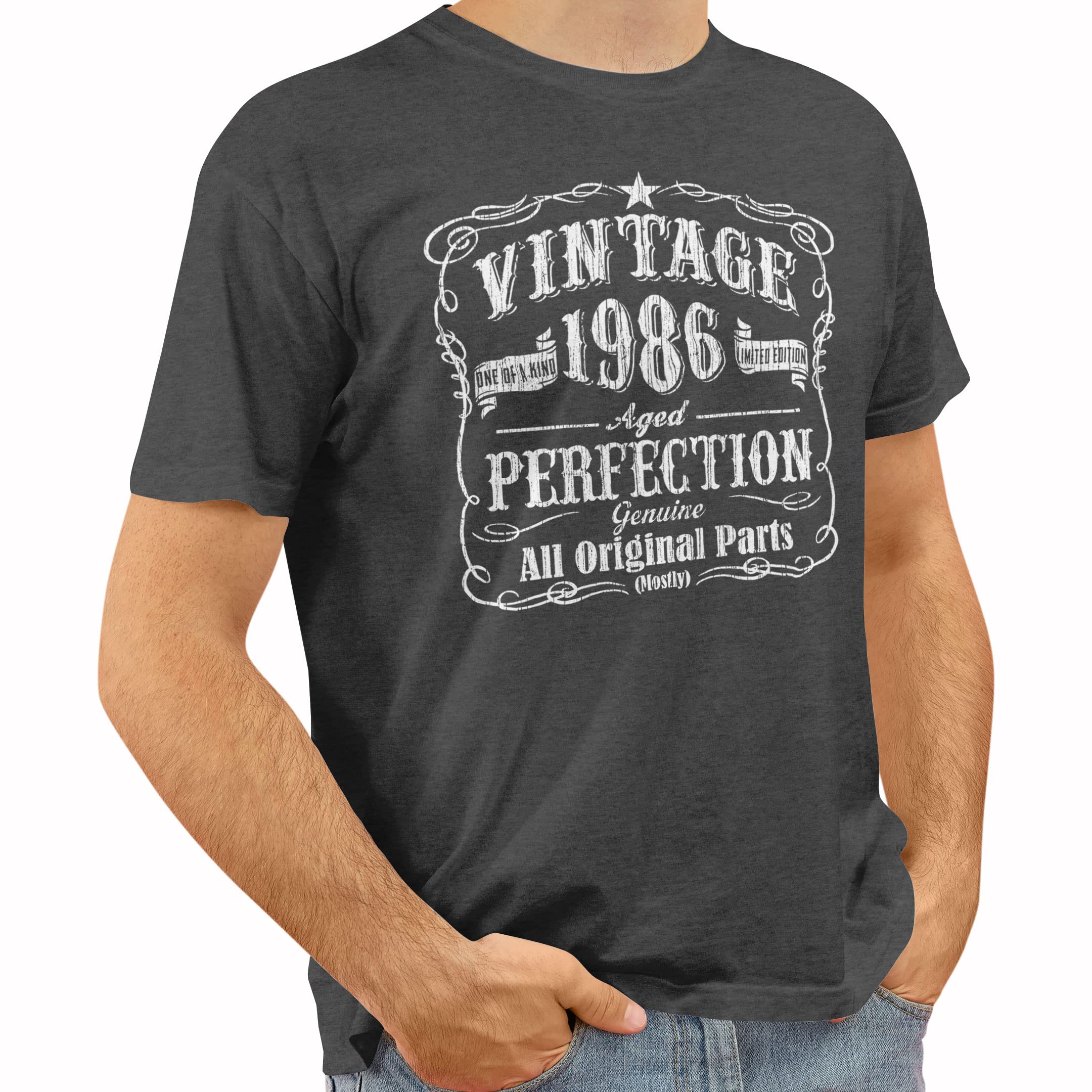 Vintage 1980s Retro T-Shirt for 42nd Birthday Men - Cool 40 Year Old Gift Idea - Perfect for Parties, Gag Gifts & Nostalgic Throwback Style