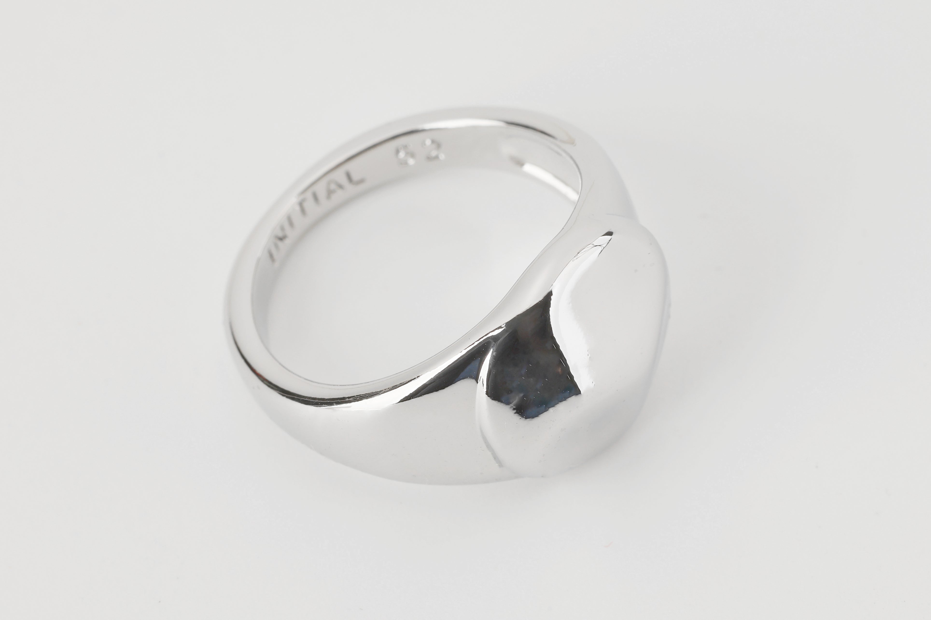Glamour Distort Ring – Unique Statement Jewelry for Women | Trendy Fashion Accessory for Parties, Dates & Special Occasions