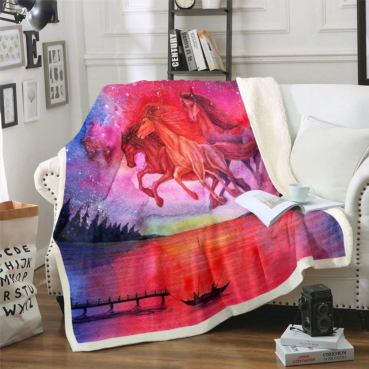 Galloping Horse Printed Sherpa Fleece Throw Blanket - 87