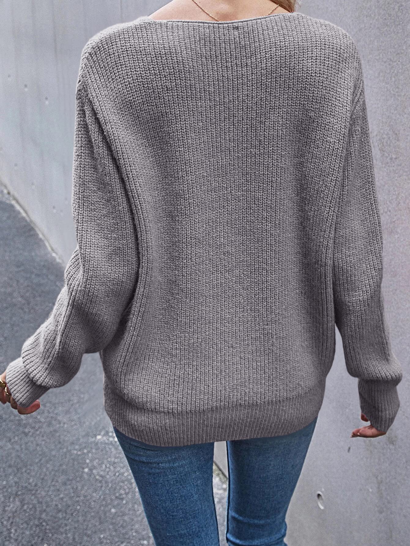 Eurivicy Women's Oversized Chunky Knit Sweater - Long Sleeve V-Neck Pullover Jumper, Soft Loose Knitted Top for Fall & Winter, Casual Outfit for Work, Date Night or Coffee Dates