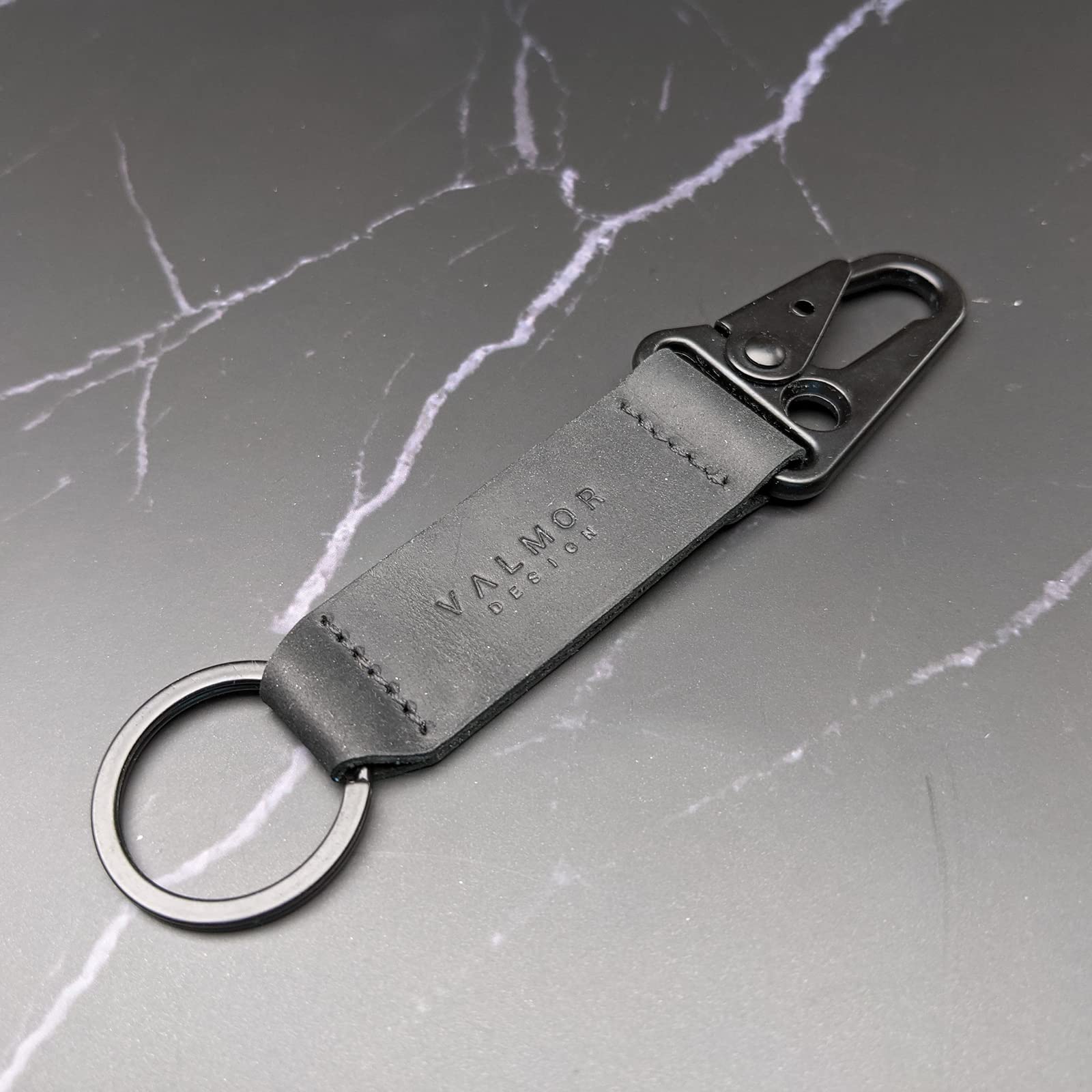 Tactical EDC Leather Keychain with Clip - Durable Car Key Holder for Keys, Tools & Everyday Carry Essentials - Perfect for Outdoor, Travel & Daily Organization