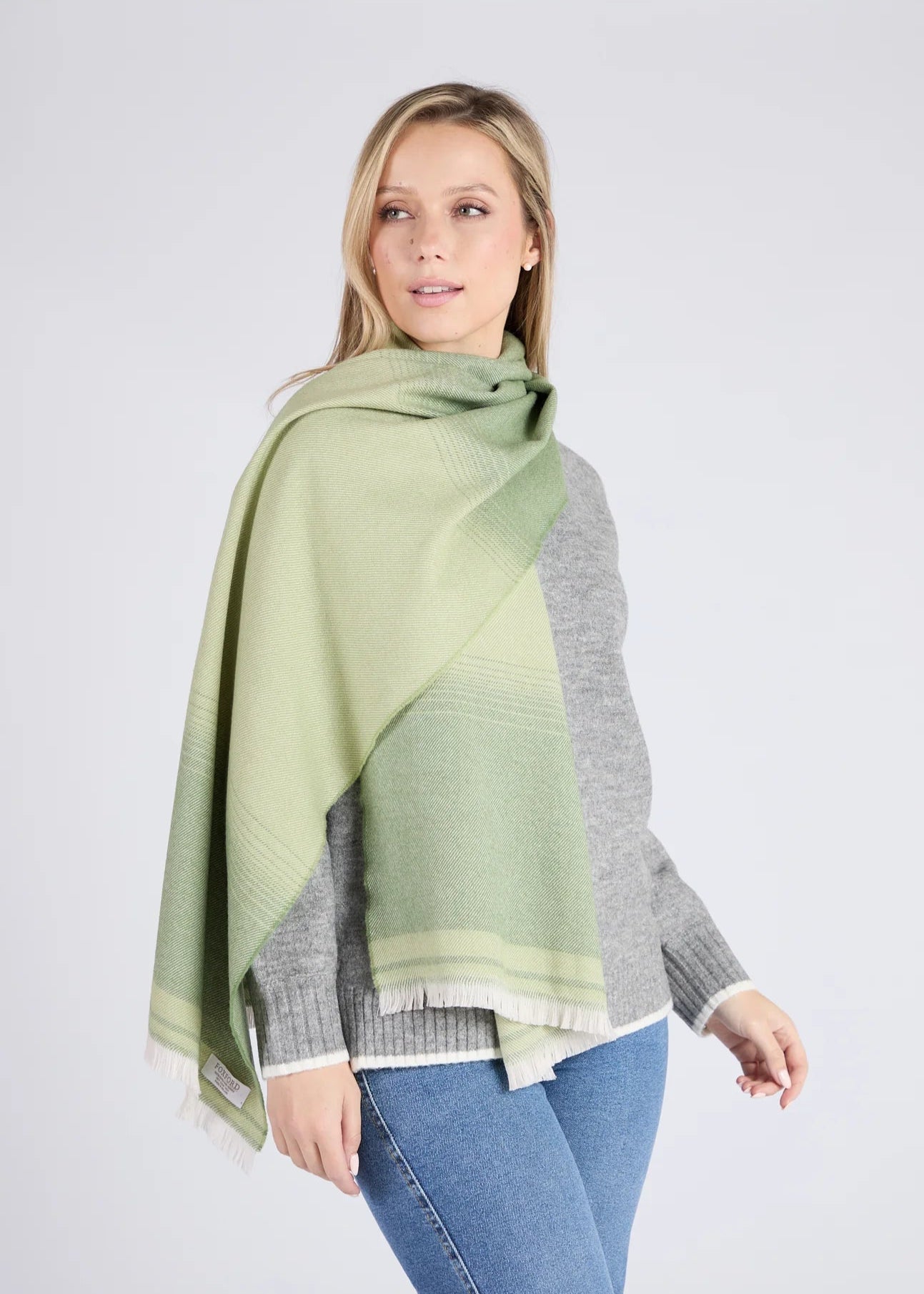 Foxford Giant Merino Wool Scarf - Soft Warm Winter Wrap, Oversized Blanket Shawl for Women & Men | Perfect for Outdoor Activities, Travel & Cozy Home Use