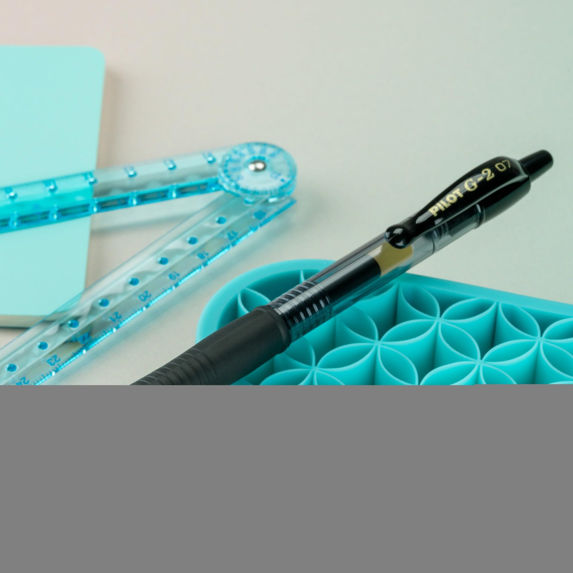Pilot G2 Premium Gel Roller Pens - 0.7mm Fine Point Black Ink, 4-Pack - Smooth Writing for Office, School & Note Taking