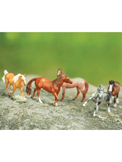 Breyer Stablemates Single Horse Model - Collectible Toy Horses for Kids & Adults - Perfect for Display, Gifts, and Play Scenes