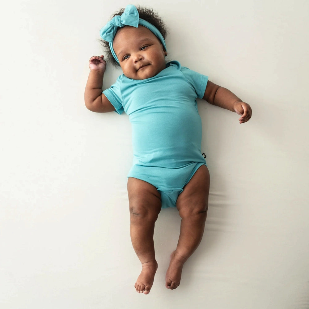 Kyte Baby Organic Cotton Short Sleeve Bodysuit - Soft Baby Onesie for Boys & Girls | Perfect for Playtime, Daycare & Comfortable Everyday Wear