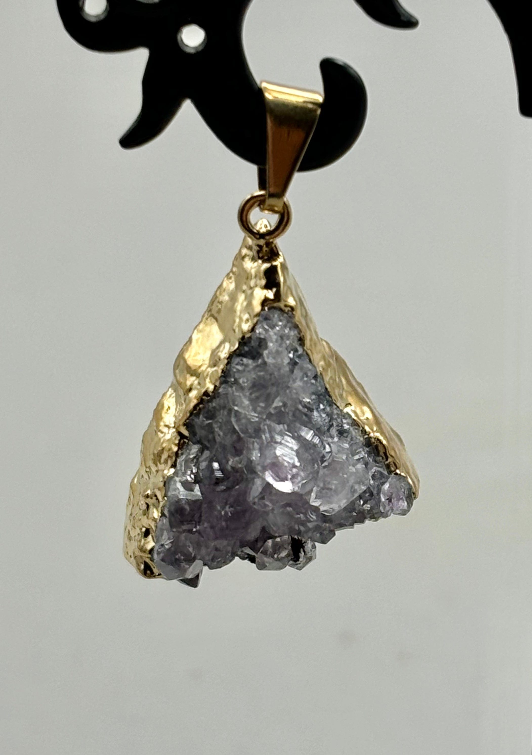 Natural Amethyst Cluster Gold Foil Pendant Necklace - Healing Crystal Jewelry for Women, Spiritual Protection & Positive Energy - Perfect for Meditation, Yoga & Gift Giving