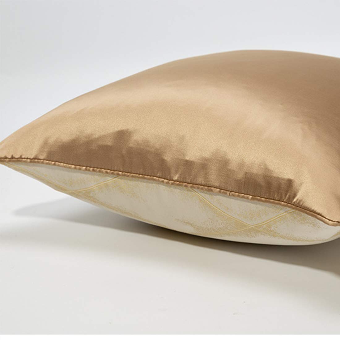 Vctops Decorative Geometric Throw Pillow Covers 18x18 Inch - Square Cushion Cases for Sofa, Bed, Chair & Car - Modern Home Decor in Gold - Perfect for Living Room, Bedroom & Office Accents