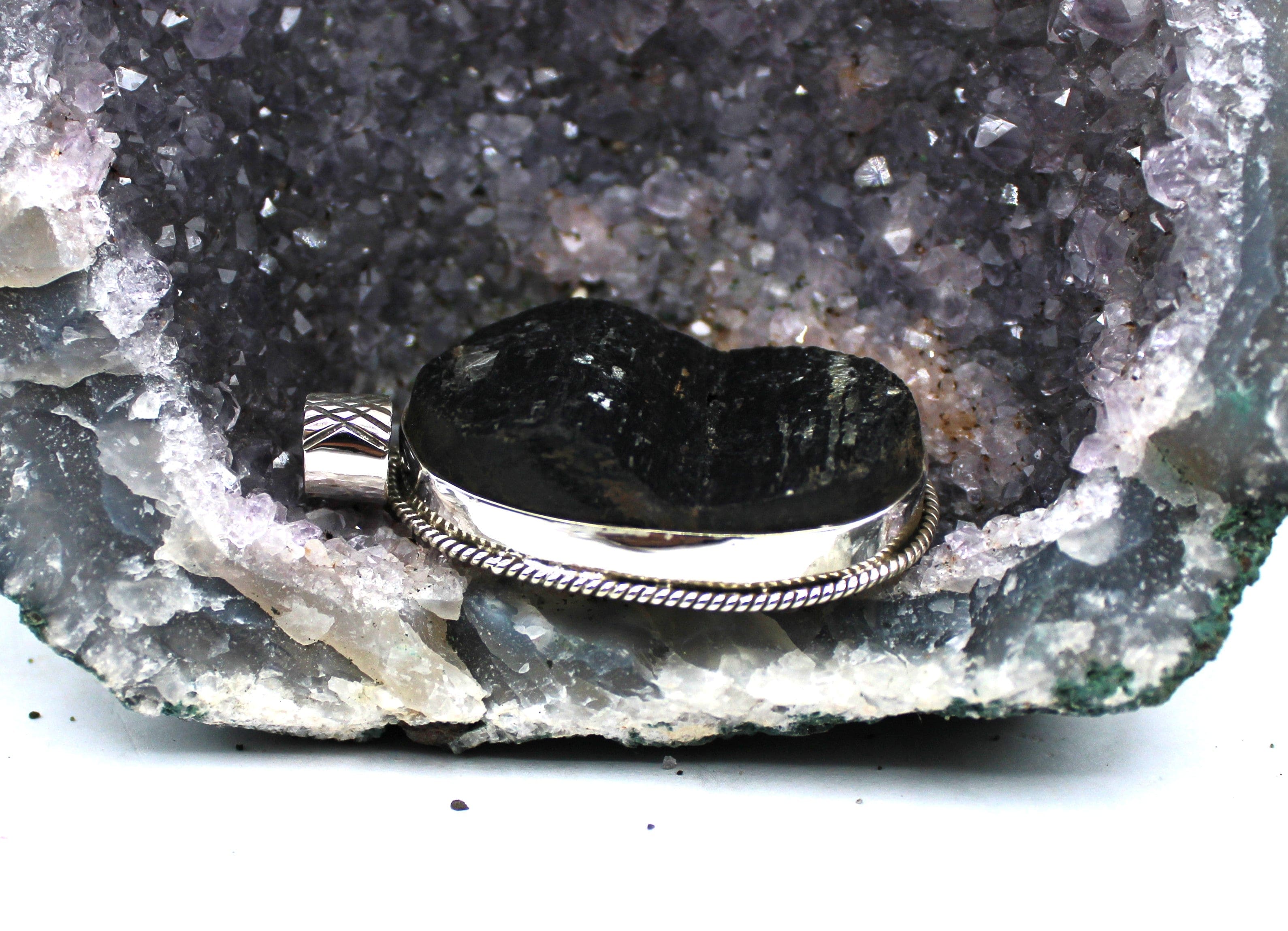 Black Tourmaline Pendant Necklace in 925 Sterling Silver - Protection Crystal Jewelry for Women & Men | Spiritual Healing, Energy Cleansing & Everyday Wear