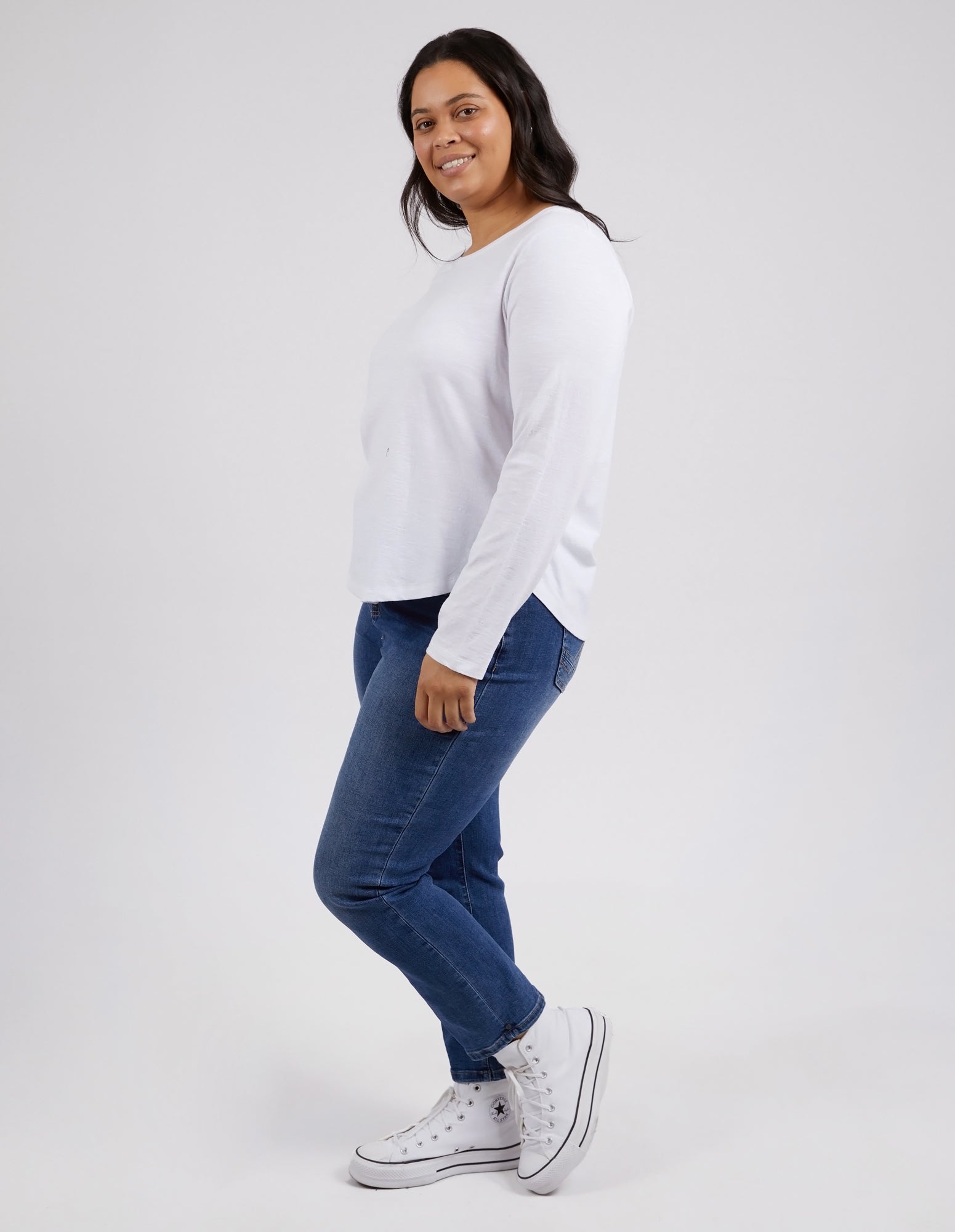 Elm Everyday Long Sleeve T-Shirt for Men & Women - Soft Cotton Comfort Fit Crewneck Top - White - Perfect for Casual Wear, Layering & Everyday Outfits