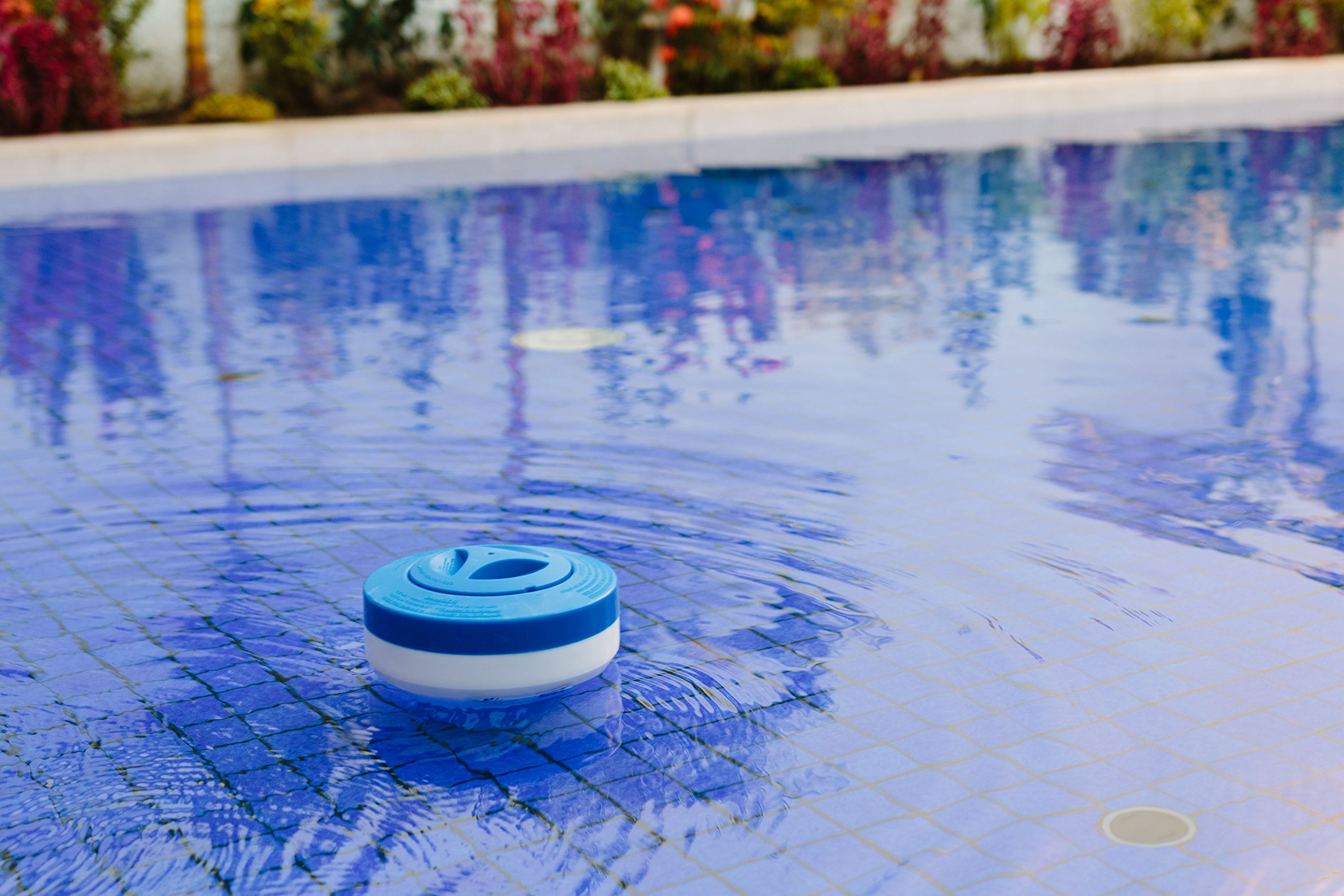 PS690 Chemical Dispenser for 3-Inch Pool Chlorine Tablets | Blue & White Automatic Pool Chemical Feeder | Perfect for In-Ground & Above-Ground Pools