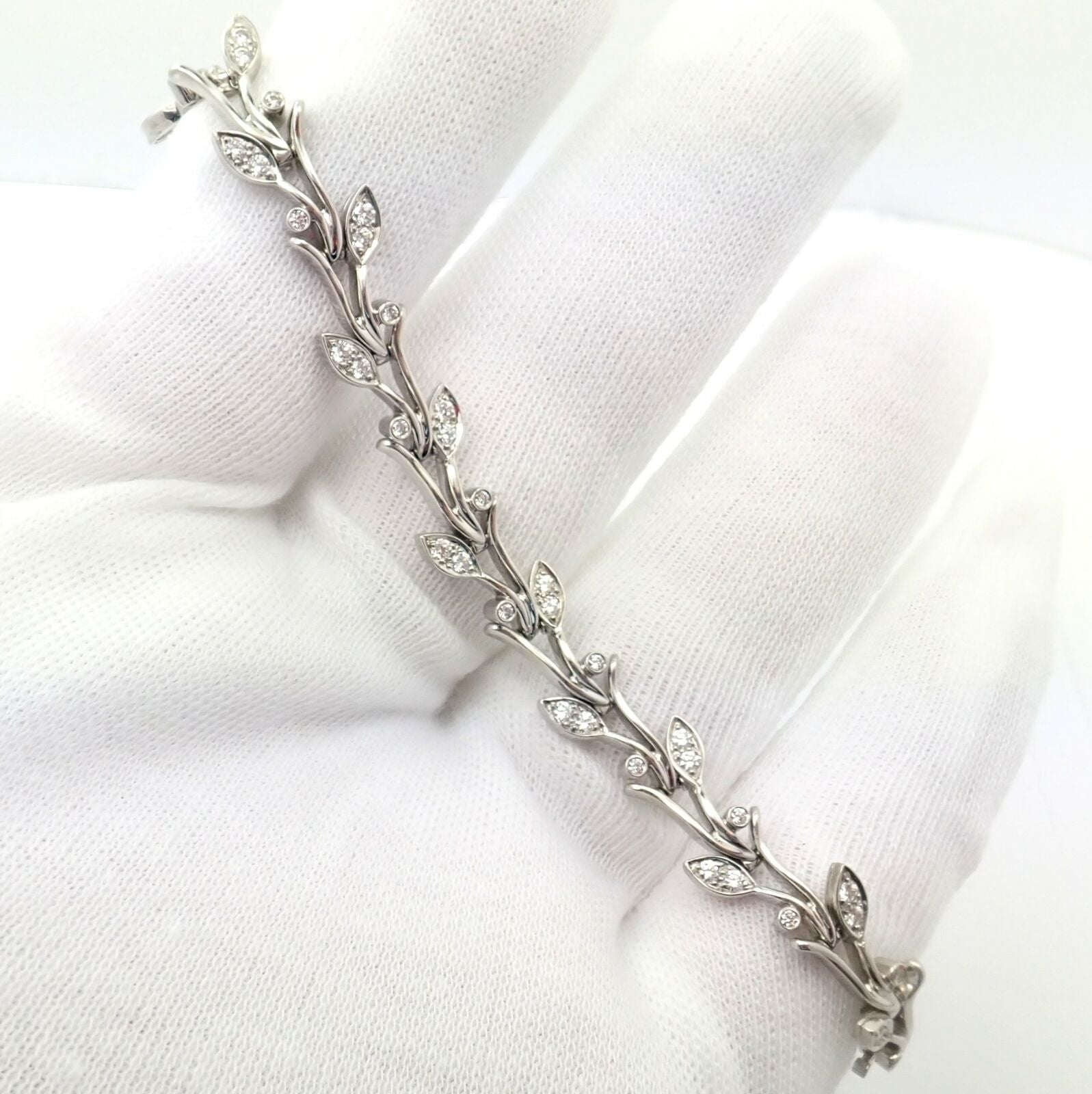 Authentic Tiffany & Co Platinum Diamond Garland Bracelet - Luxury Jewelry for Women, Elegant Gift for Weddings & Special Occasions