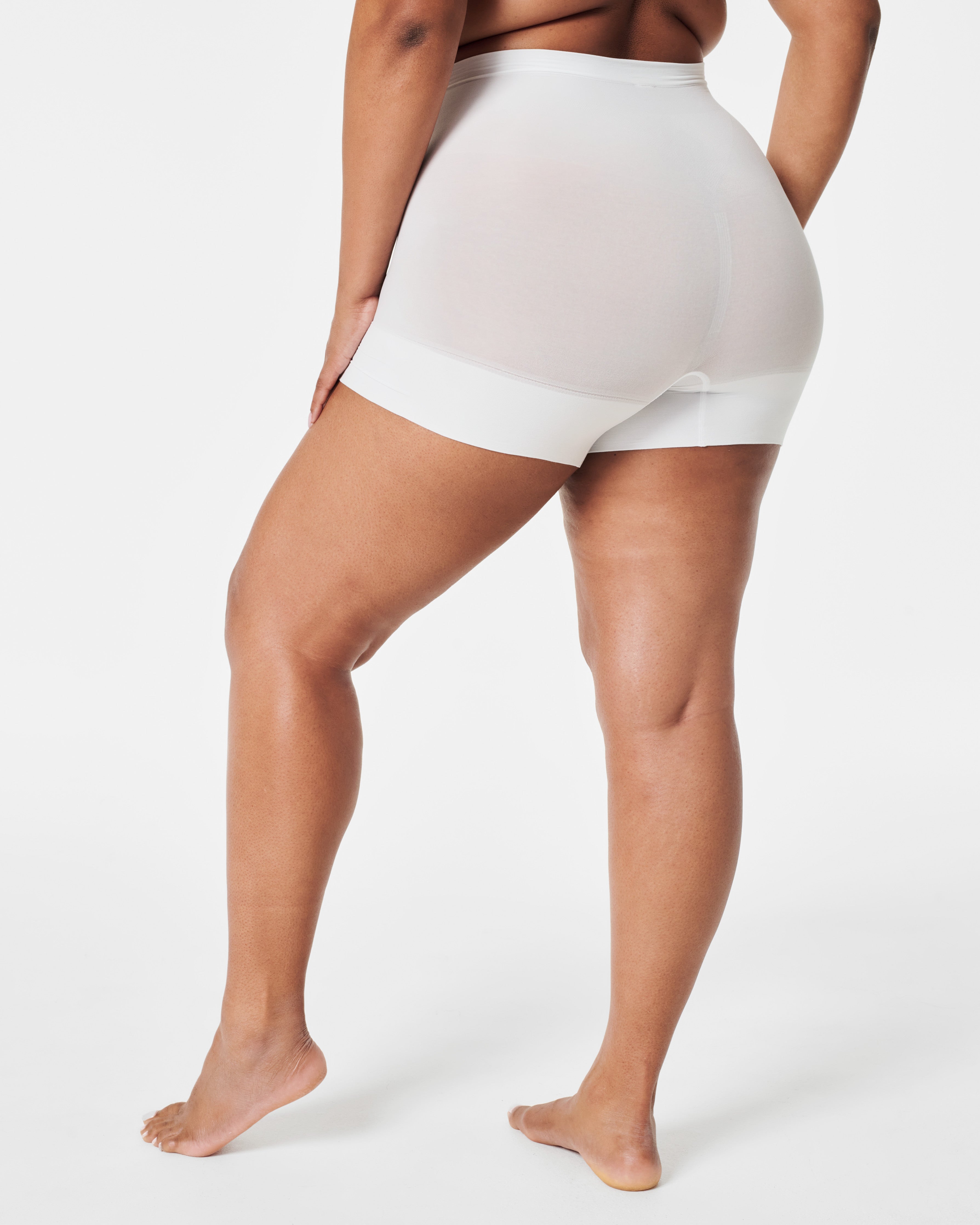 SPANXsculpt™ Seamless Power Shorty - High Waist Shapewear Shorts for Women, Tummy Control & Thigh Slimming | Perfect for Dresses, Skirts & Everyday Wear