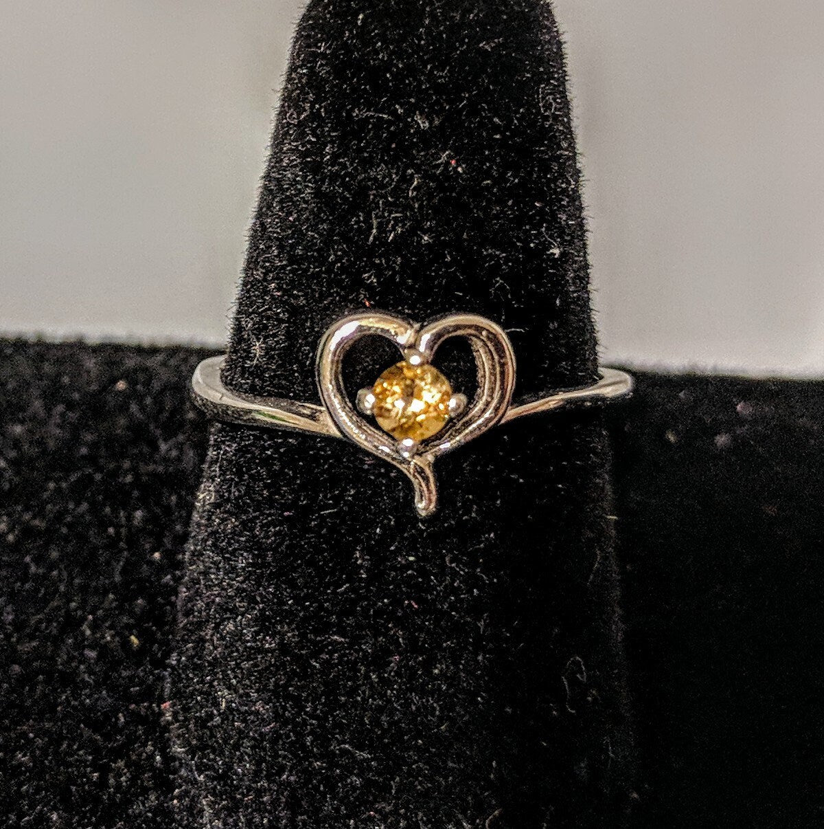 Natural Gemstone Heart Ring in Sterling Silver - Citrine, Chrome Diopside, Garnet, Peridot, Topaz & Amethyst Birthstone Jewelry | Romantic Gift for Her, Anniversary, Valentine's Day | Perfect for Everyday Wear & Special Occasions