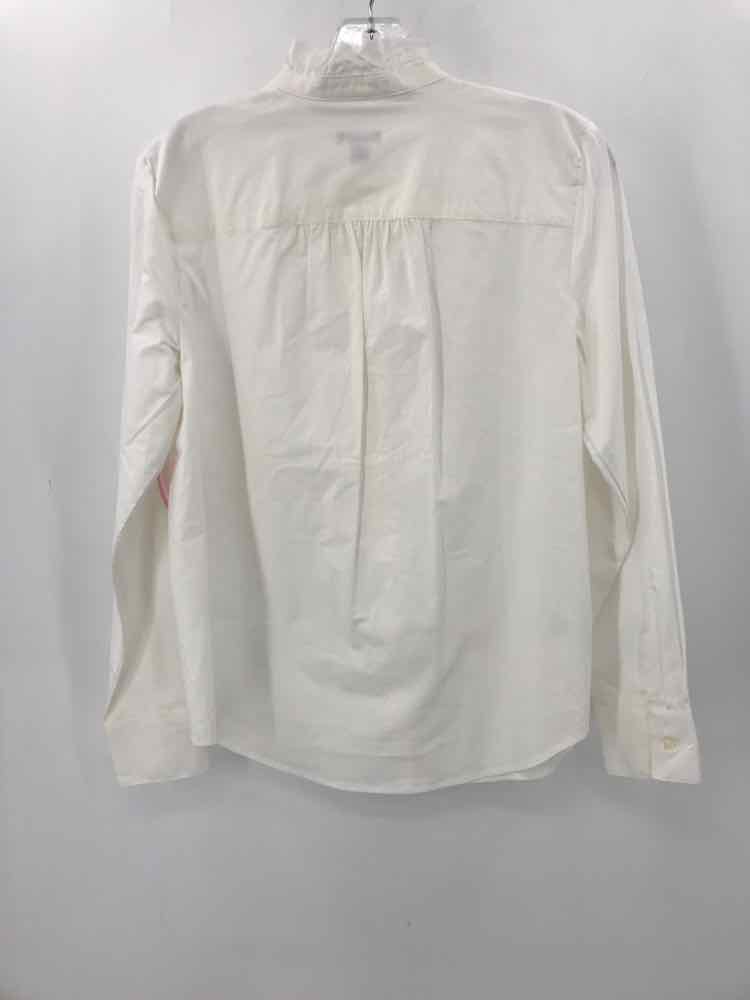 Pre-Owned Ann Taylor White Button Down Blouse Size Medium - Perfect for Office Wear & Business Casual Outfits