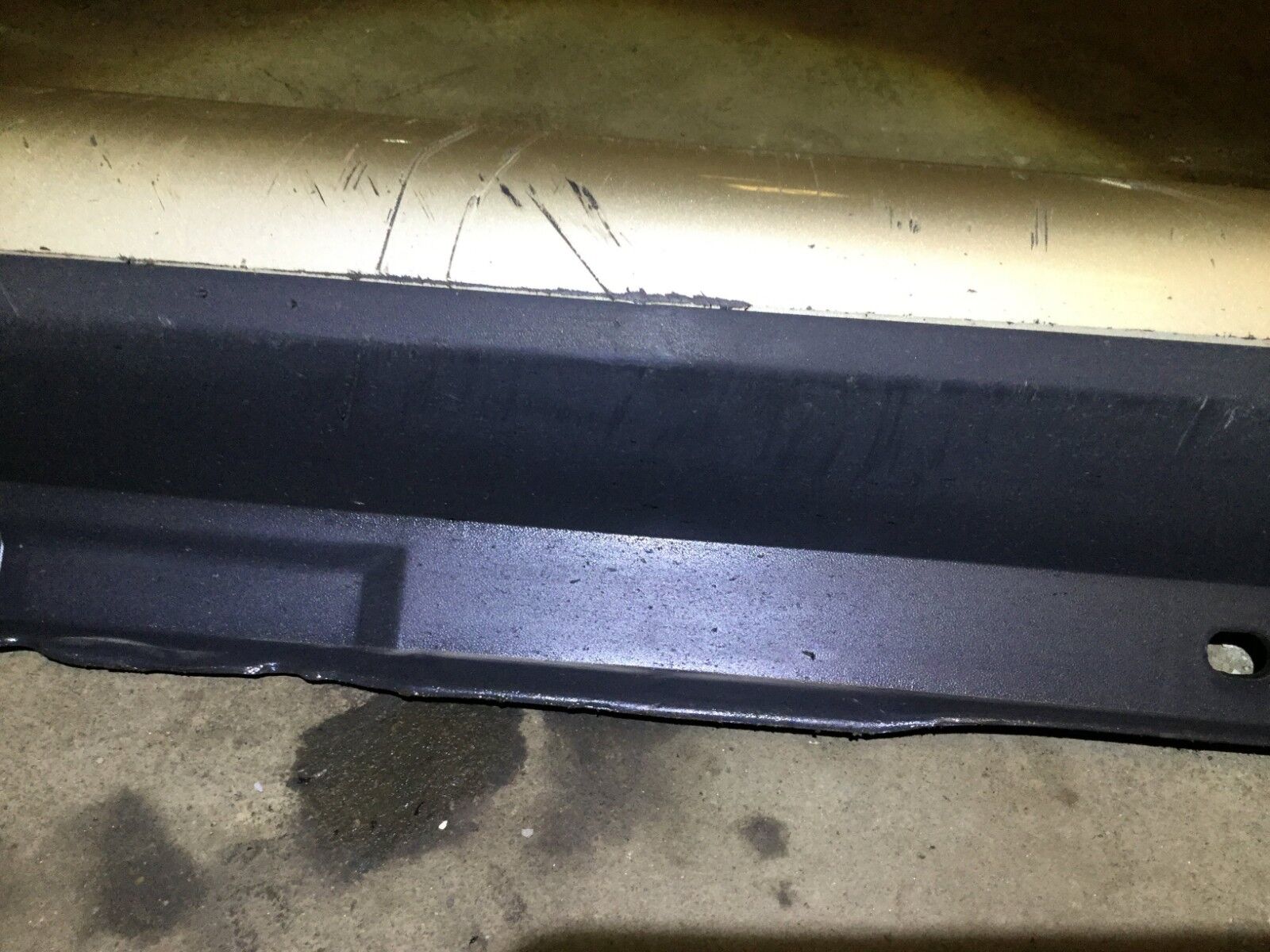 Original Lexus GS300 Rocker Panel Molding - Front Left Side Skirt (2000-2005 Models) | Perfect Fit Replacement Part for Lexus GS300 Sedan | Enhances Vehicle Appearance & Protection
