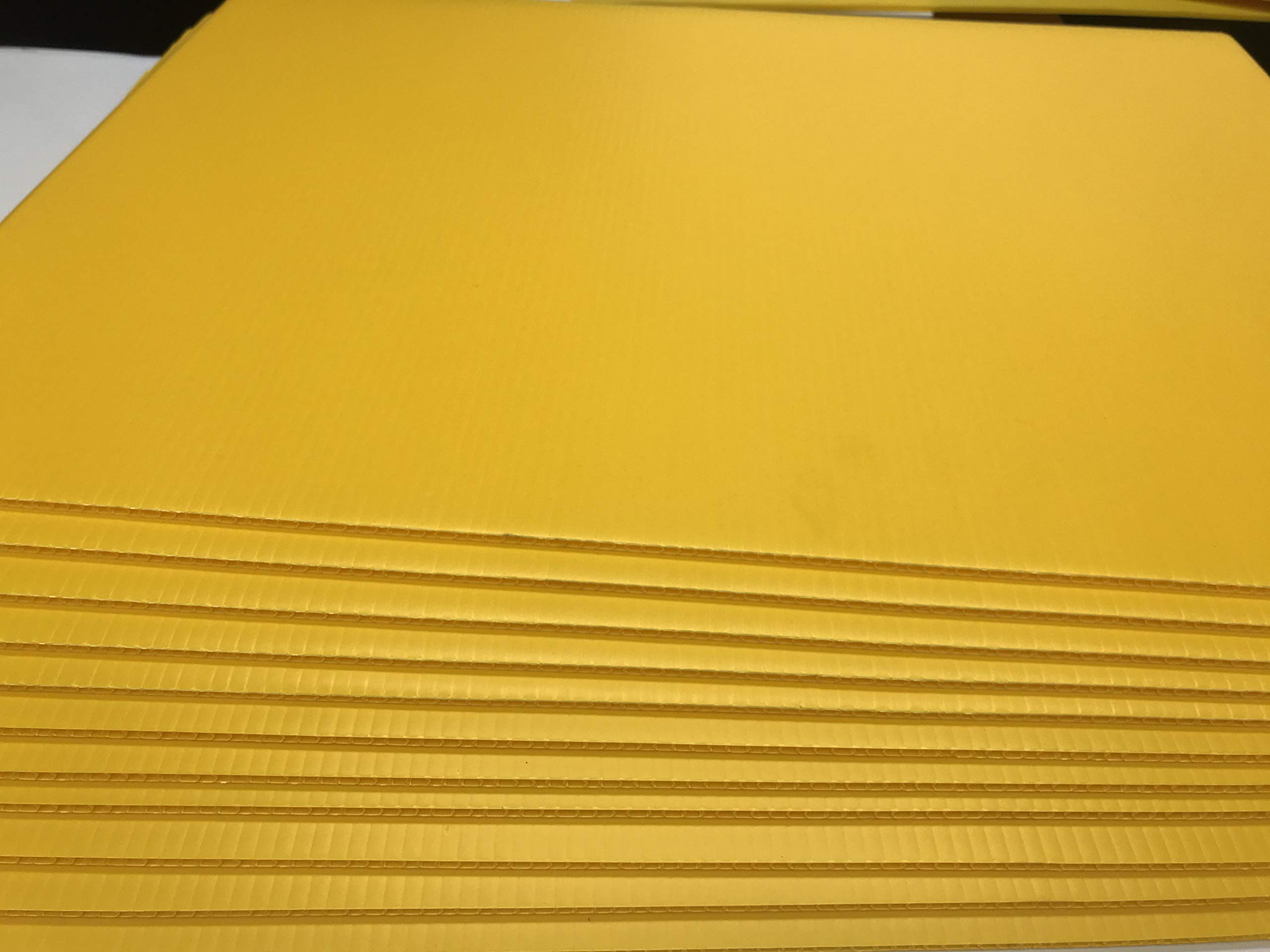100 Pack 12x18 Inch Corrugated Plastic Yard Signs - 4mm Thick, Durable & Weatherproof - Perfect for Advertising, Open Houses, Yard Sales, Estate Sales - Same Day Shipping Available (Yellow)
