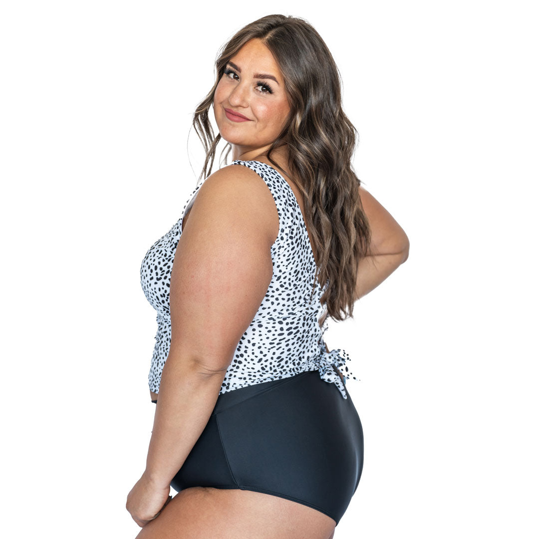 Women's Scoop Neck Ladder Back Tankini Top - Sexy Swimwear for Beach & Pool - Perfect for Summer Vacation and Water Sports