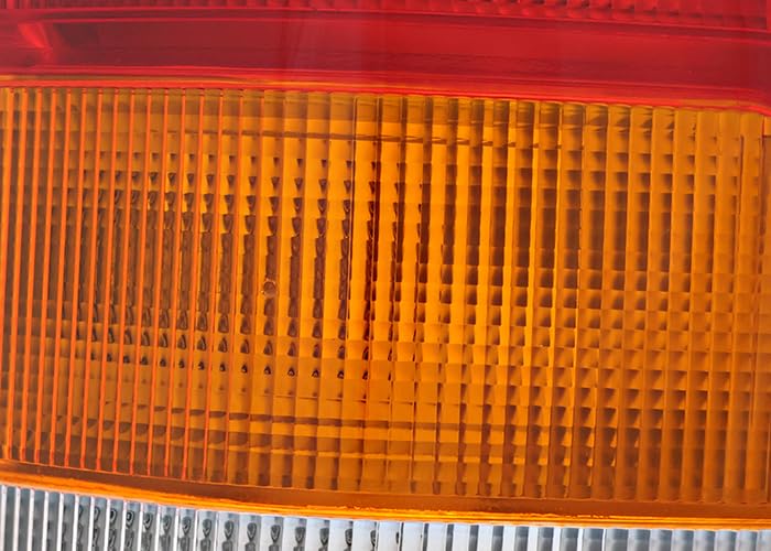 Jeep Grand Cherokee Tail Lights Replacement Set - Driver & Passenger Side (2001-2004) | LED Brake Lights for Improved Visibility & Safety | Perfect for Off-Roading, Night Driving & Vehicle Customization