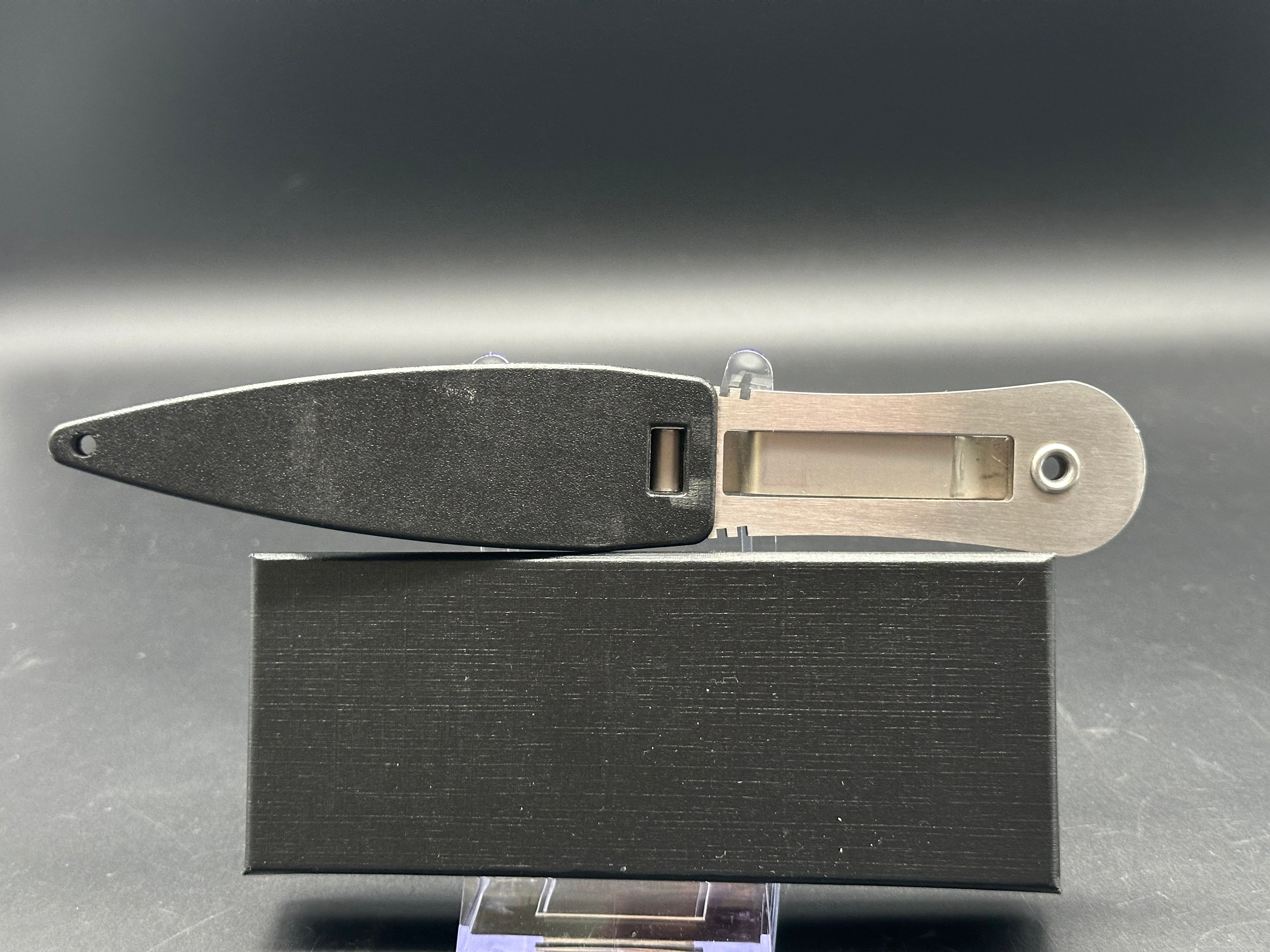 Vintage Gerber Blackie Collins River Master Knife - Made in USA - Perfect for Camping, Fishing & Outdoor Adventures