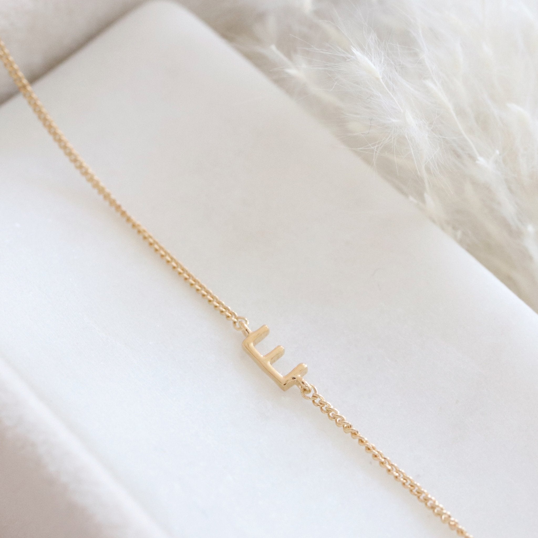 NOTABLE OFFSET INITIAL NECKLACE - Personalized Letter Necklace for Women - Perfect for Gifts, Anniversaries & Everyday Wear