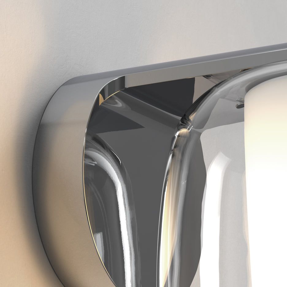Aquina IP44 Waterproof Bathroom Wall Light - Matte Black & Polished Chrome Finish for Modern Home Decor, Perfect for Vanity, Shower, and Powder Room Lighting