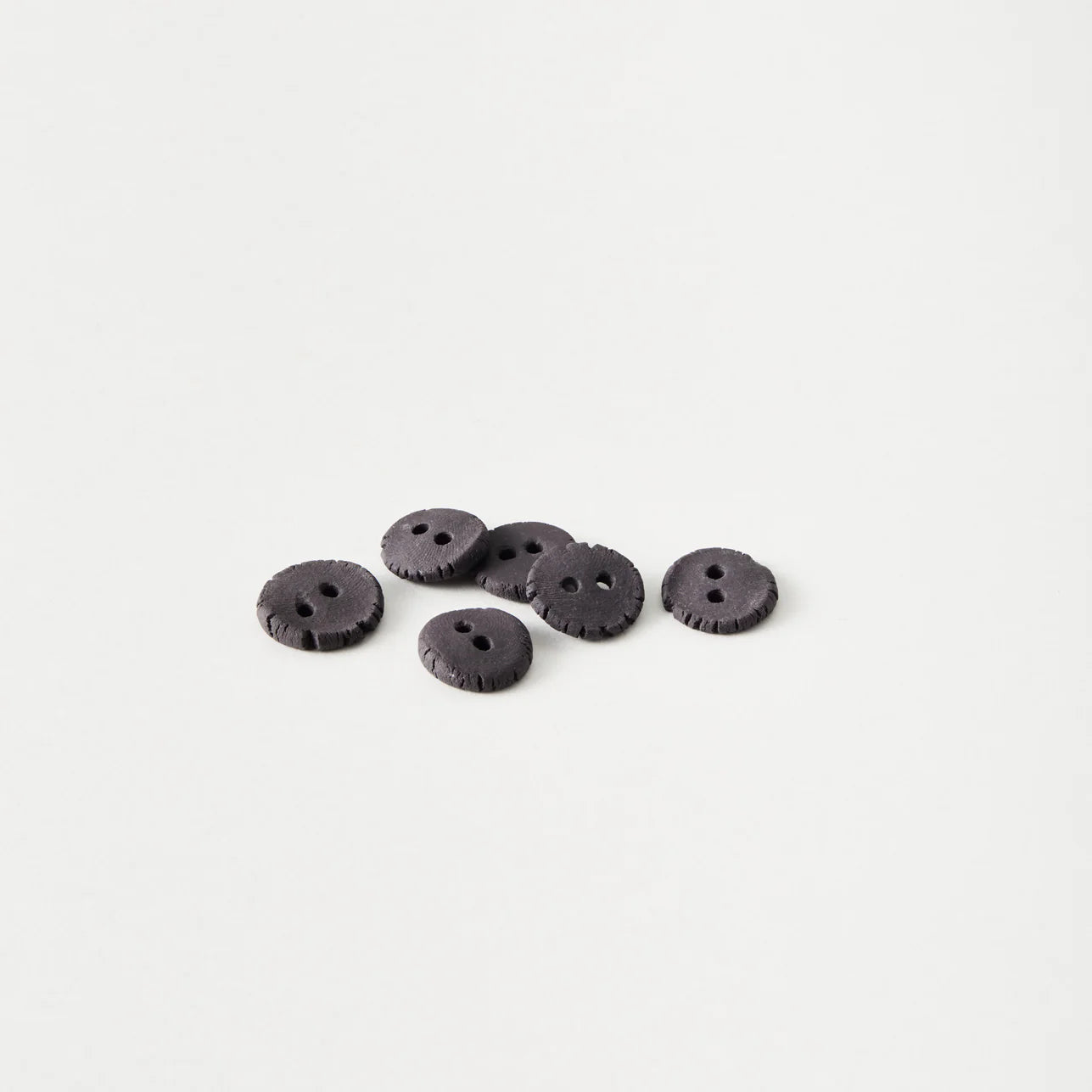 Antony Gormley Artist Button (Single) - Collectible Art Pin for Fans & Decor - Perfect for Jackets, Bags & Art Displays