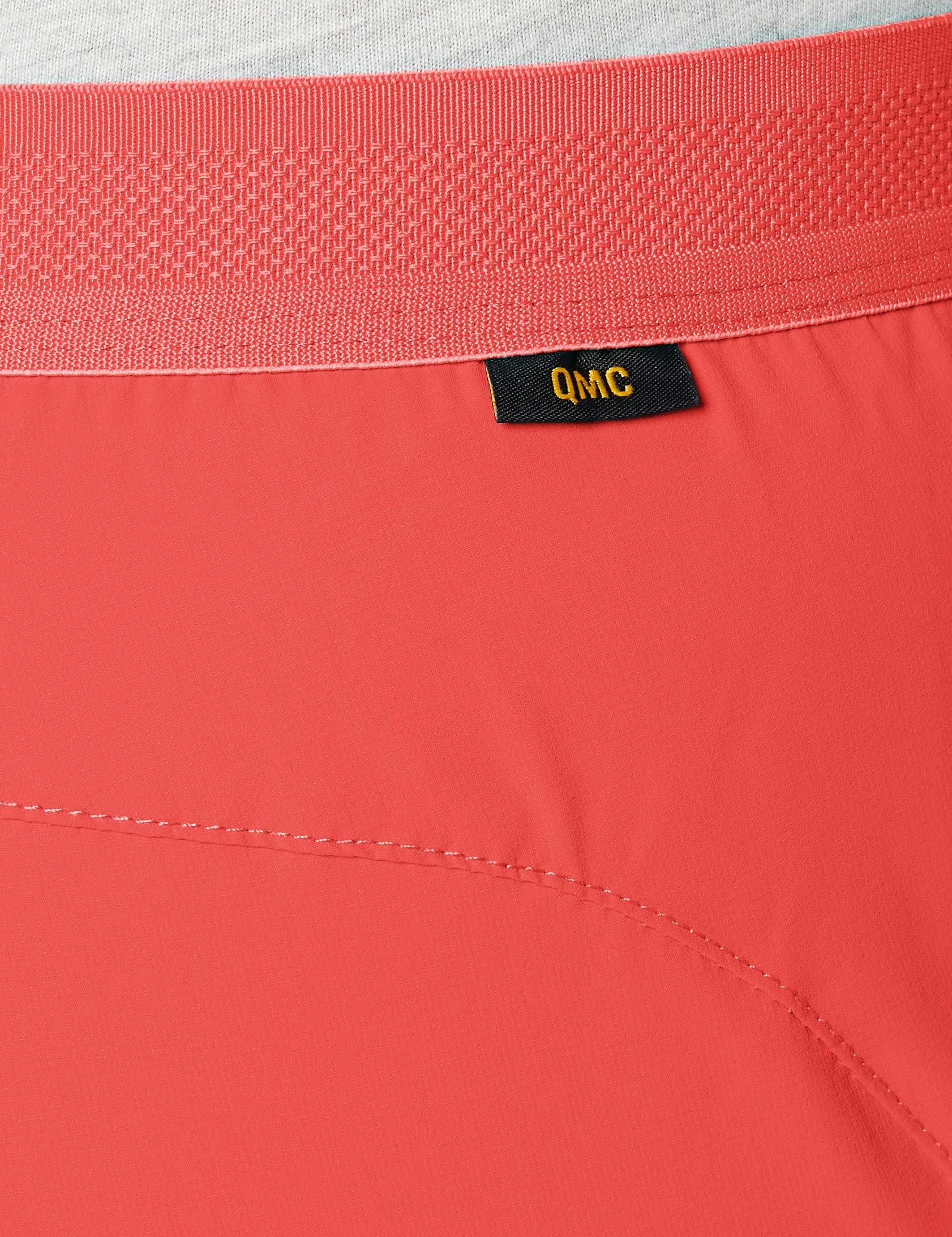 Jack Wolfskin Women's Hilltop Trail Shorts - Lightweight Hiking Shorts for Outdoor Adventures & Travel