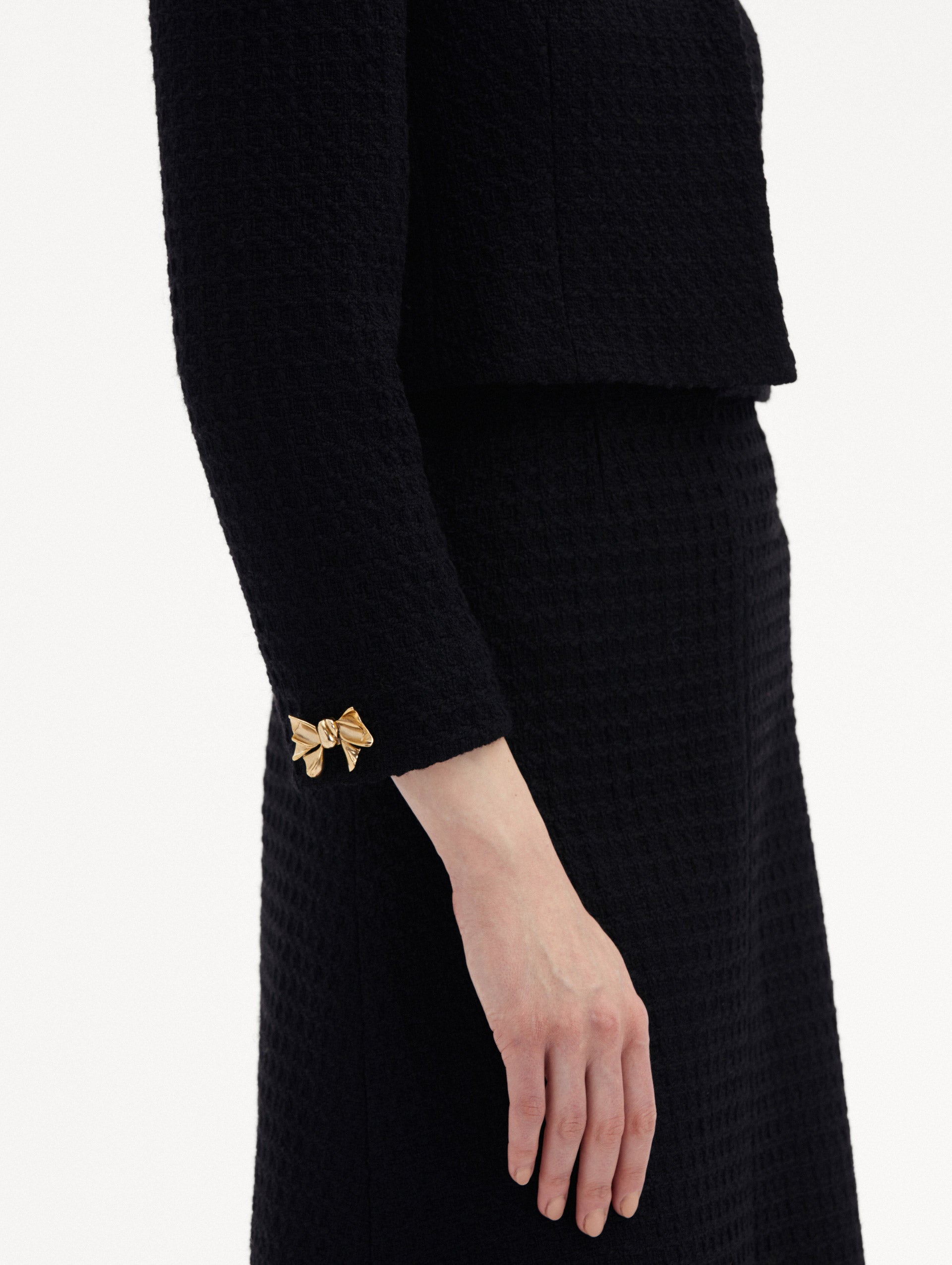 Stylish Bow Button Tweed Jacket for Women - Elegant Blazer Coat for Office, Dating & Special Occasions