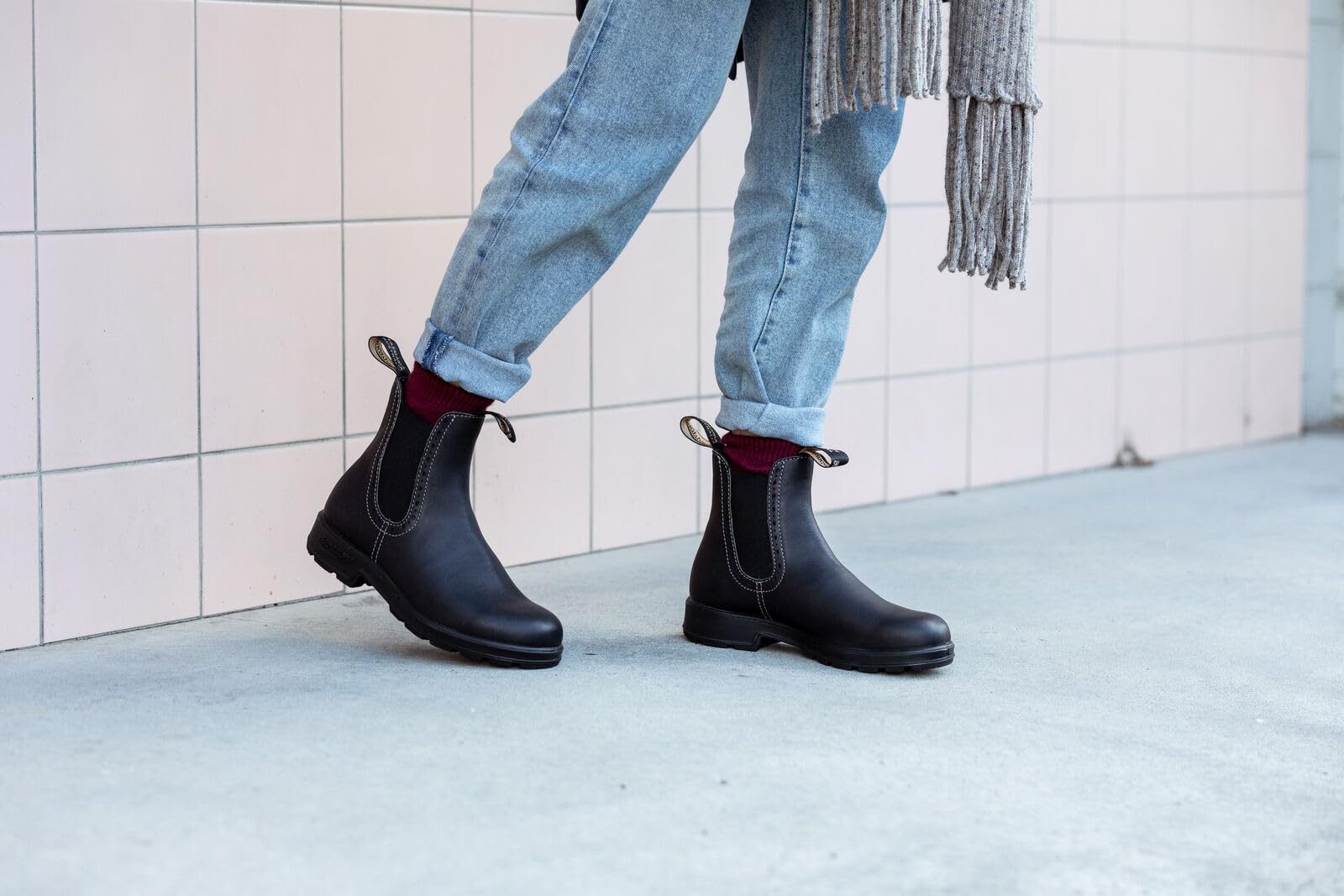 Blundstone High Top Chelsea Boots for Women - Waterproof Leather Ankle Boots with Comfortable Cushioning - Perfect for Hiking, Work & Everyday Wear