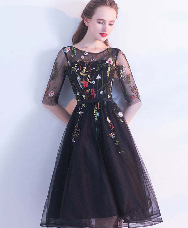 Elegant Black Lace Short Prom Dress for Women - Sexy Cocktail Party Evening Gown for Homecoming, Dinner Date & Special Occasions