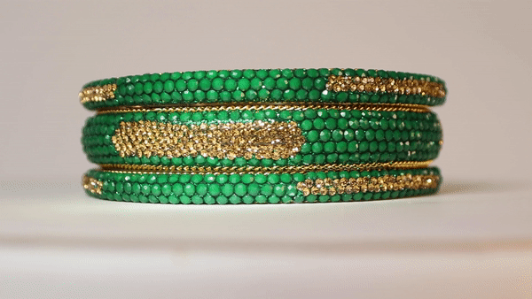 Elegant Sundar Bangles with Genuine Taj Emerald Stones – Perfect for Weddings, Parties & Festive Occasions