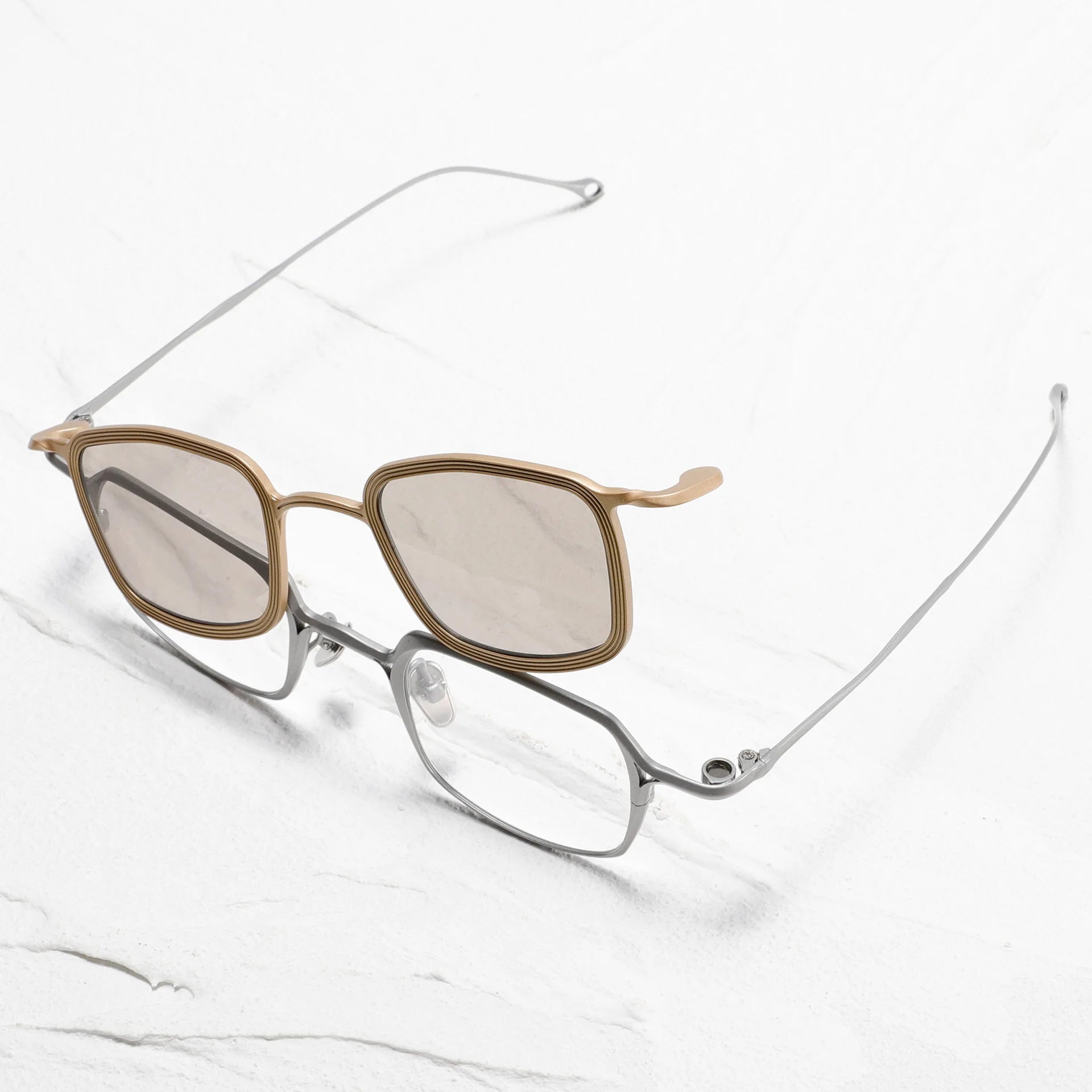 Aror Women's Full Rim Square Alloy Eyeglasses with Clip-On Sunglasses - Stylish Reading Glasses for Work, Driving & Outdoor Activities (Model 942004)