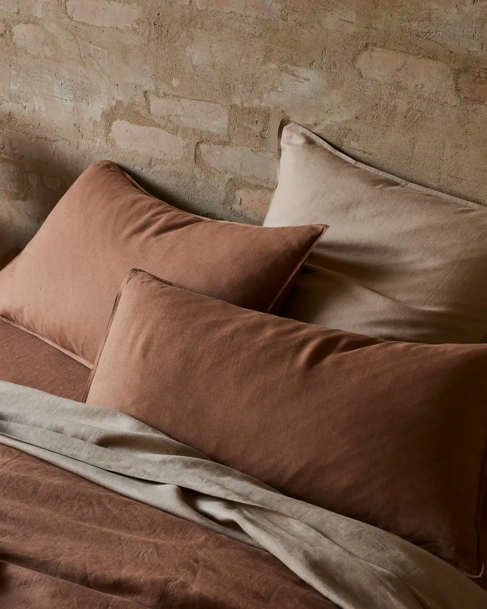 Premium Ravello Pillowcase Set - Soft & Breathable Biscuit Color - 2 Pack Luxury Bedding for Home, Hotel & Airbnb - Perfect for Master Bedroom, Guest Room & Travel