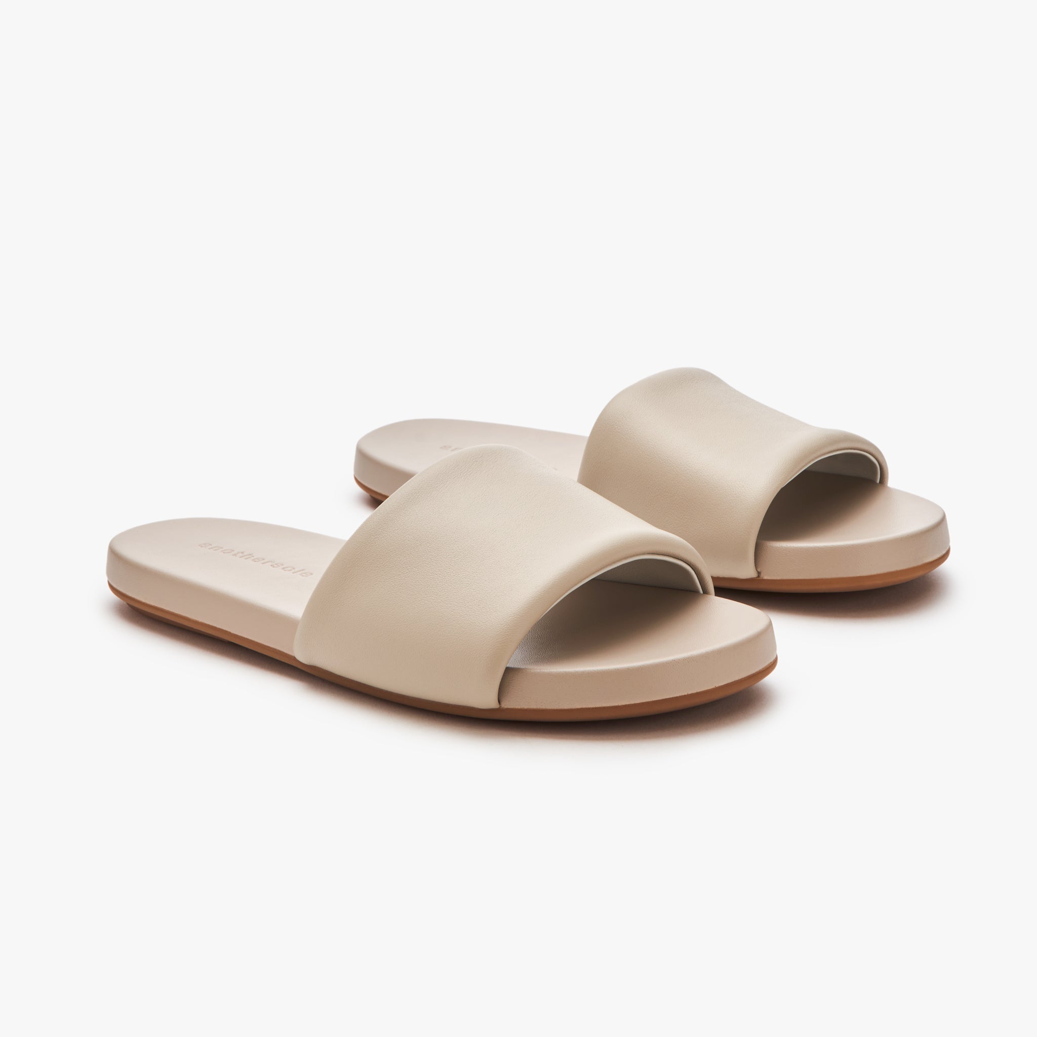 Butter Slides Fog - Non-Slip Comfortable House Slippers for Men and Women - Perfect for Indoor, Bathroom, and Spa Use