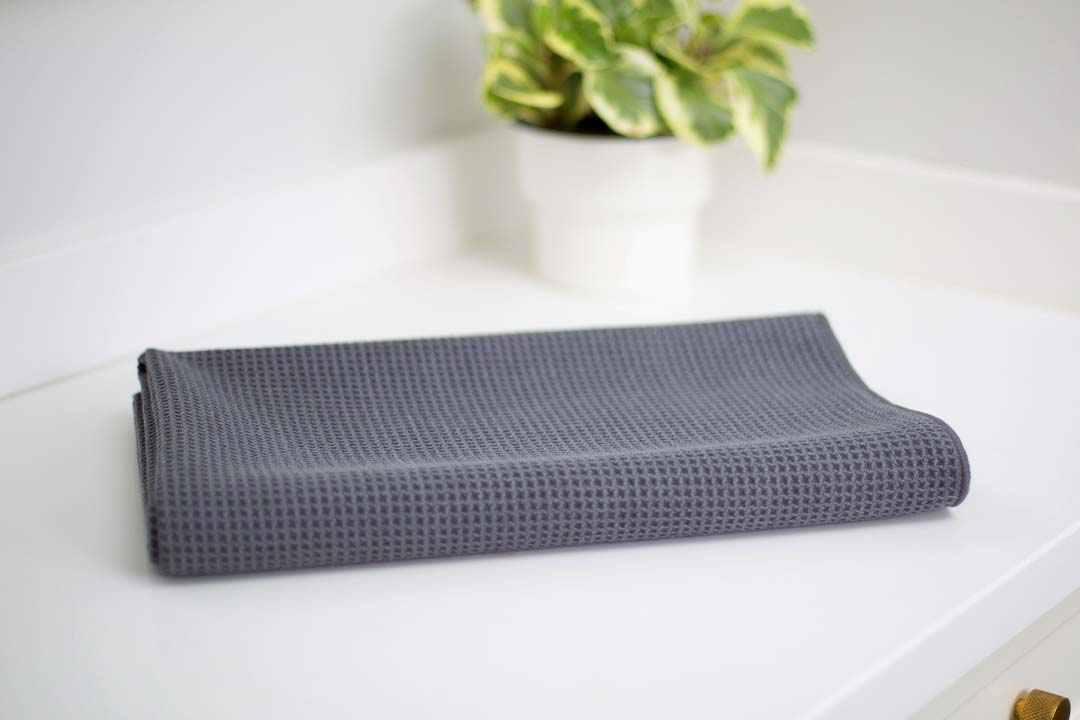 Premium Microfiber Bath Towel - Ultra Soft, Quick Dry & Highly Absorbent - Perfect for Gym, Travel, Spa & Home Use