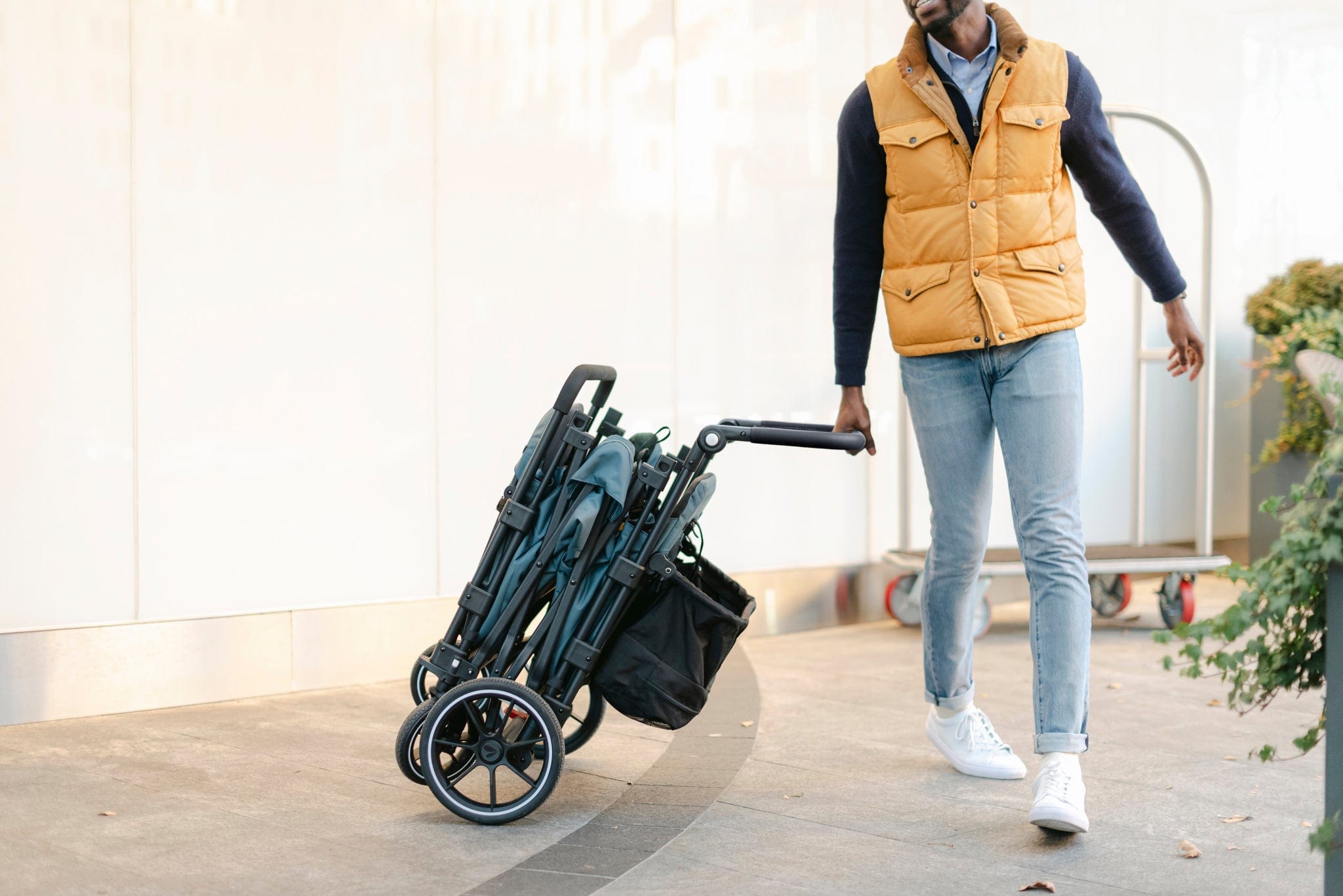 Larktale 2024 Caravan Quad Stroller Wagon - 4-in-1 All-Terrain Baby Stroller & Wagon for Outdoor Adventures, Beach, Park, and Shopping